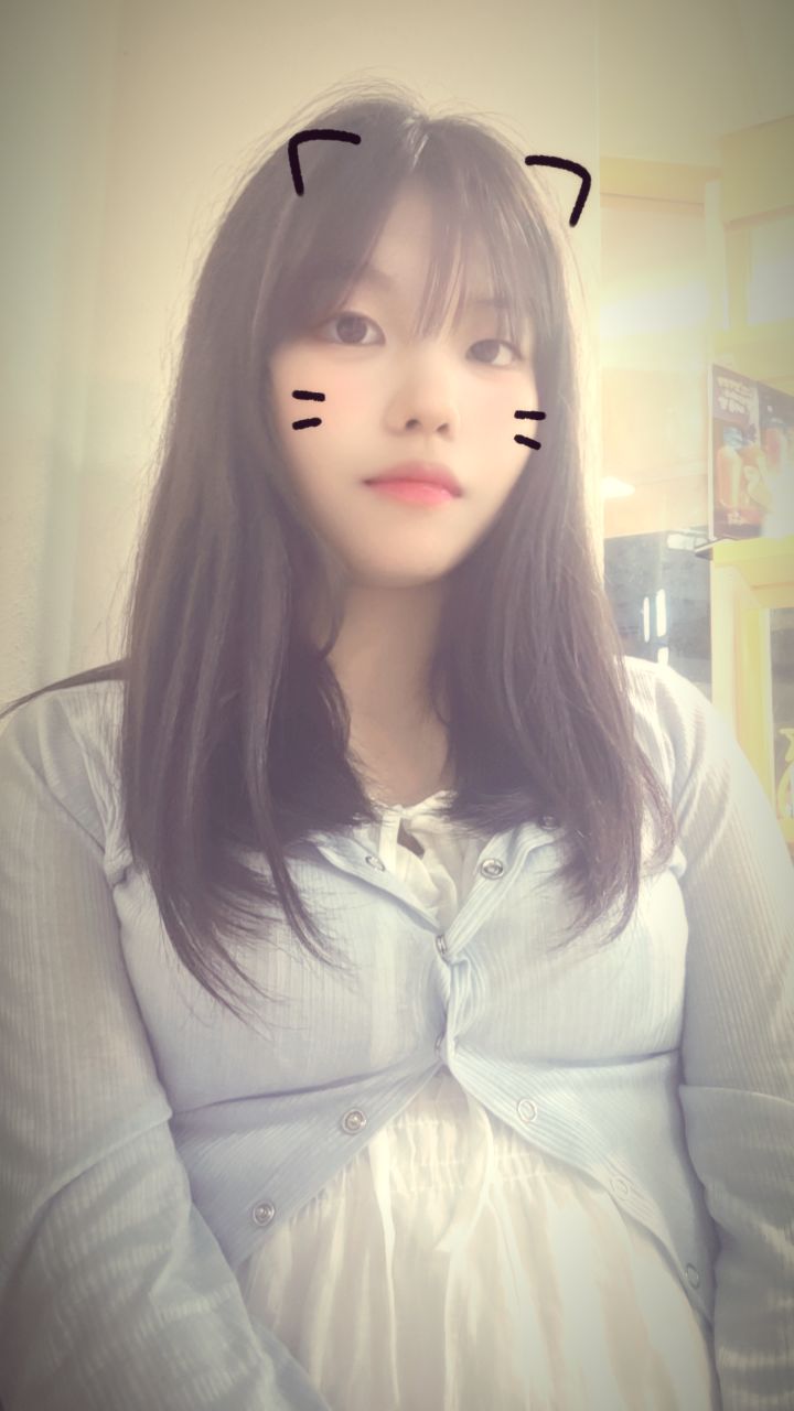 @다현