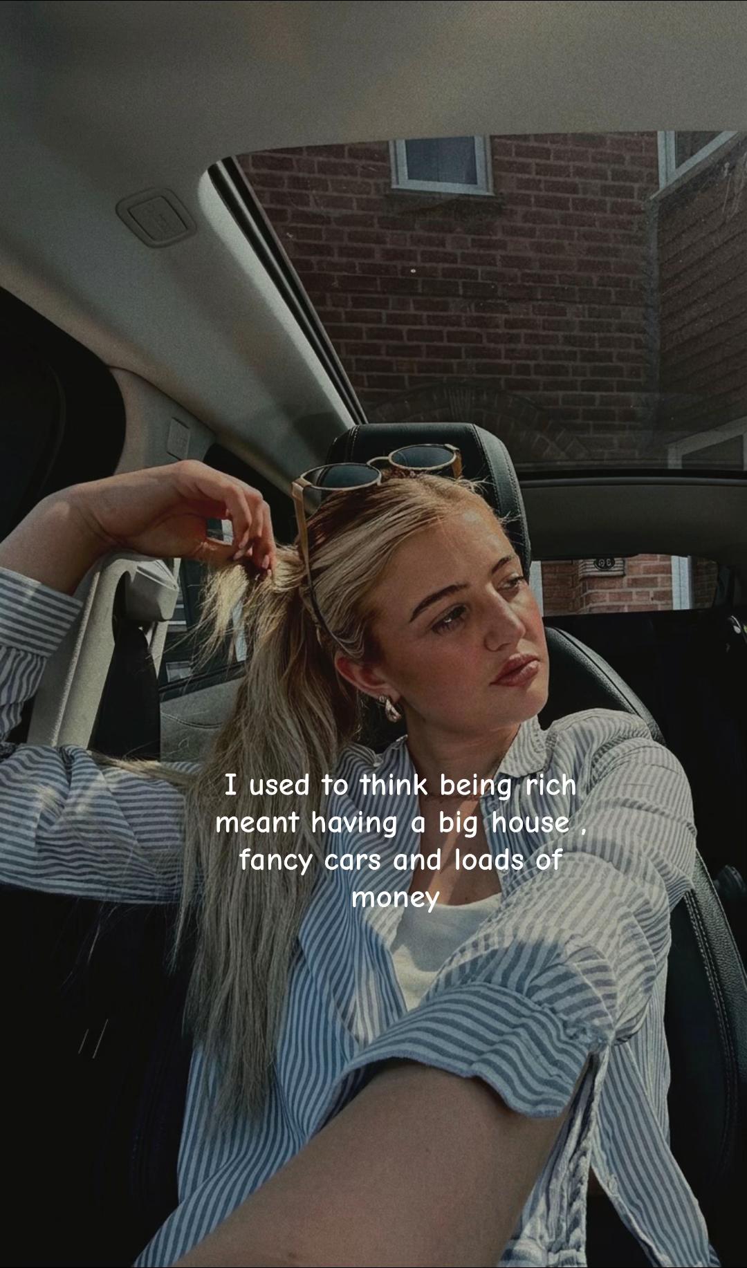 @lucybennett☁️