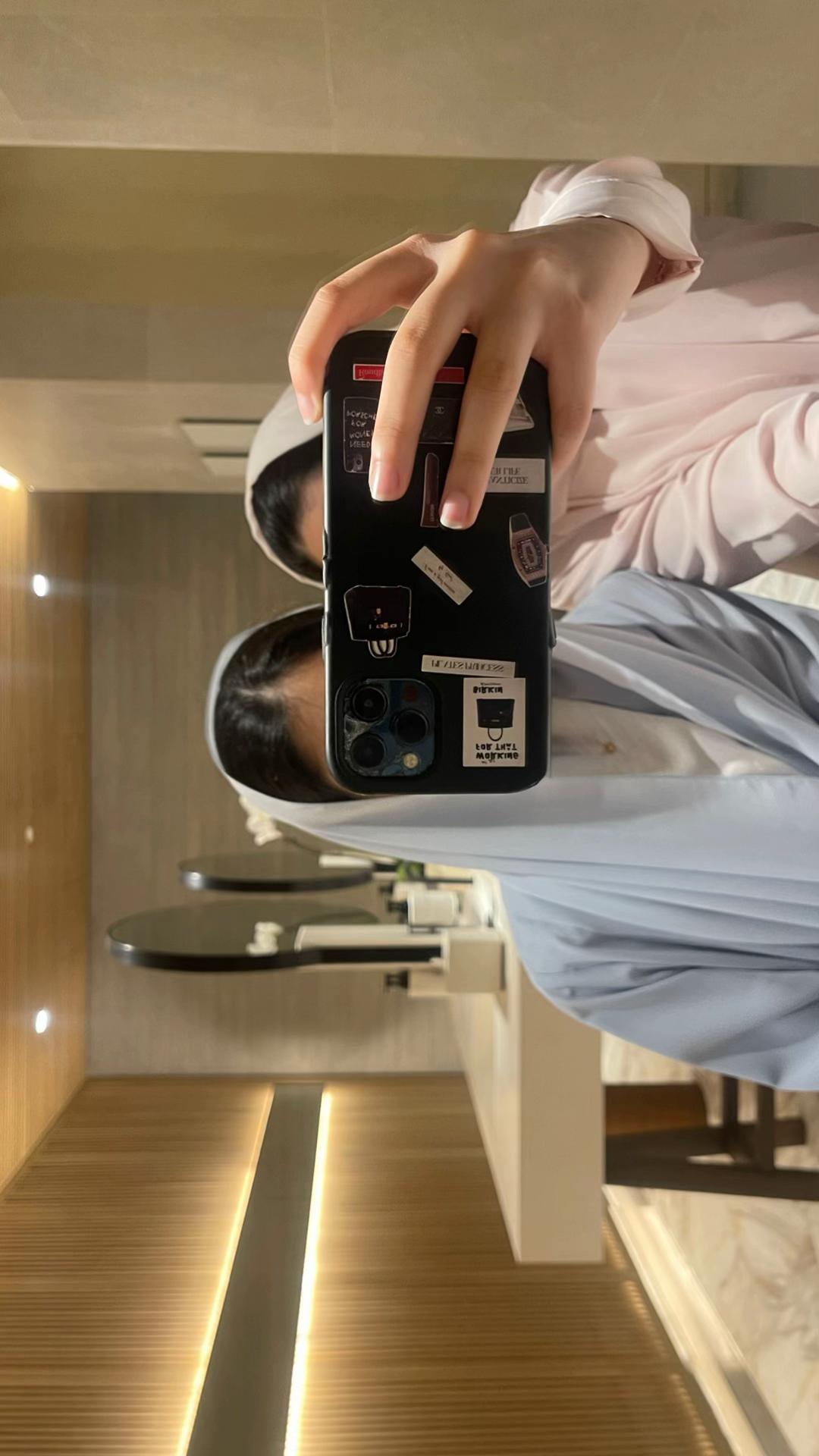 @Roudh&aacute;binshahab