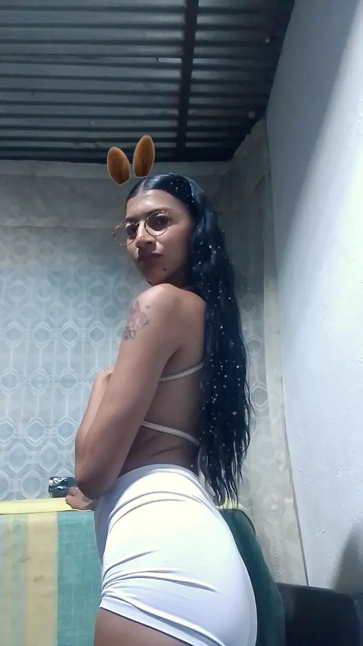 @estefany ayala