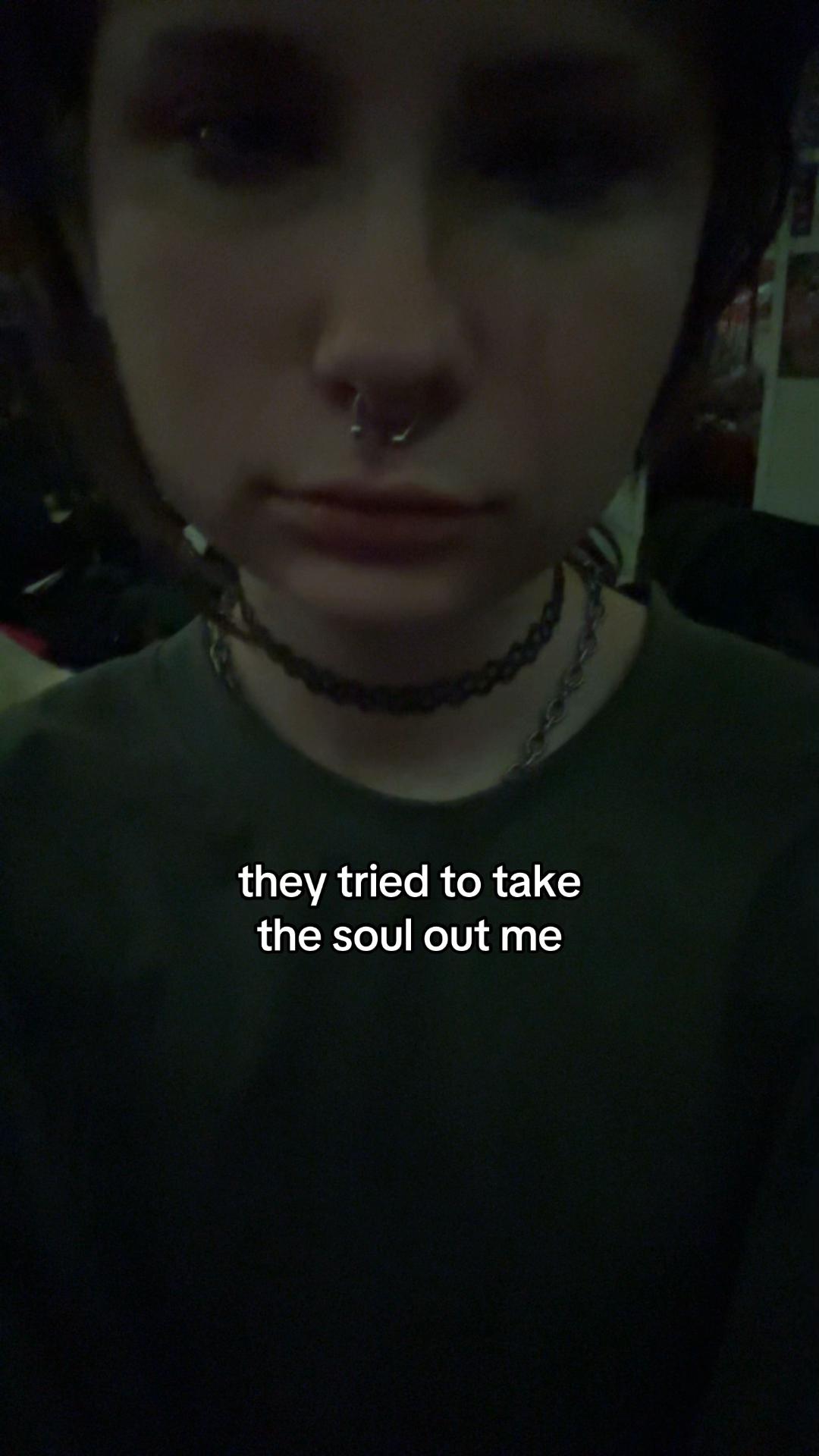 @dommi |-/ ⦻