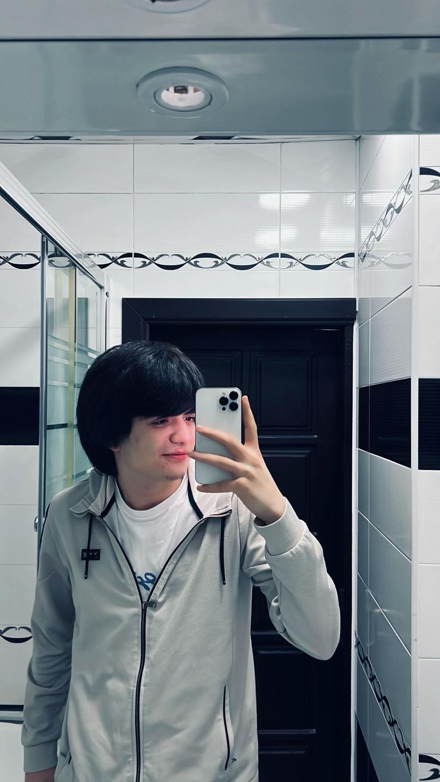 @๐๐๐๐๐ซ