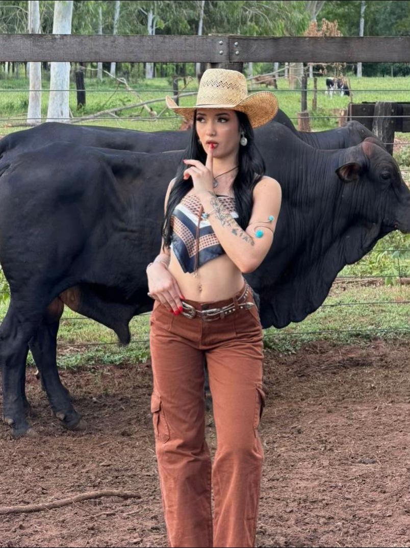 @analauradelima