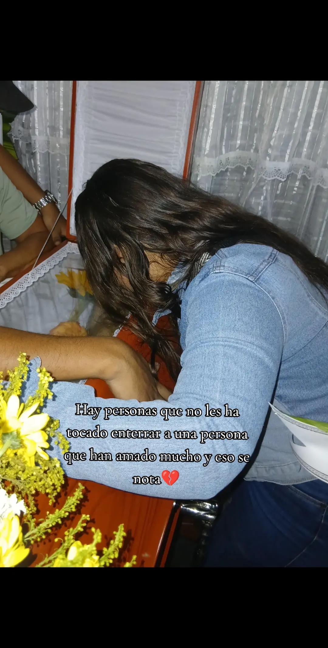 @Nayely