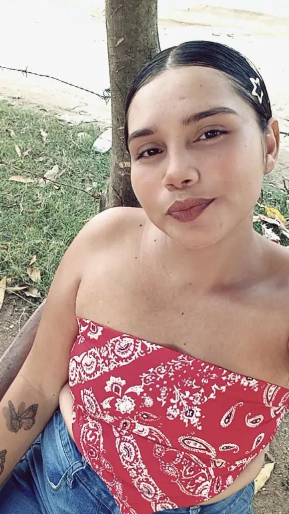 @yojanaflores610