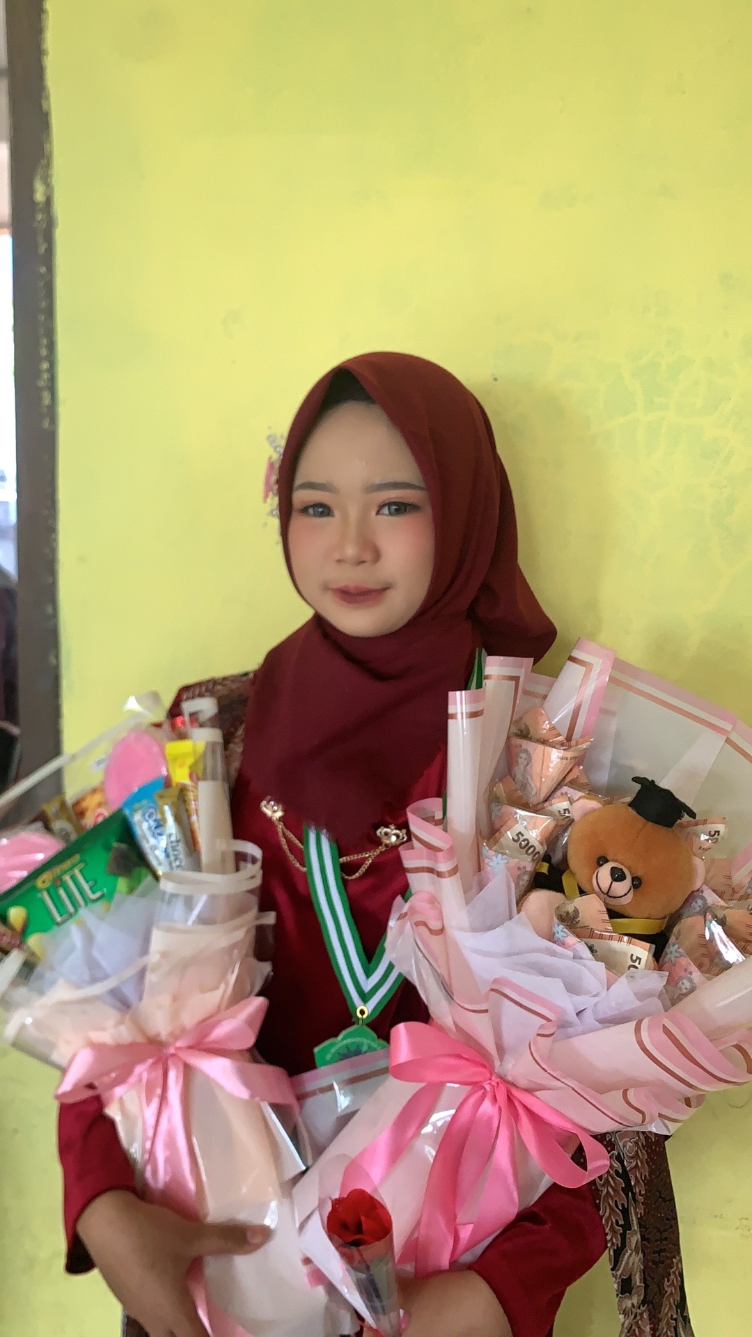@isti Makeup | Garut