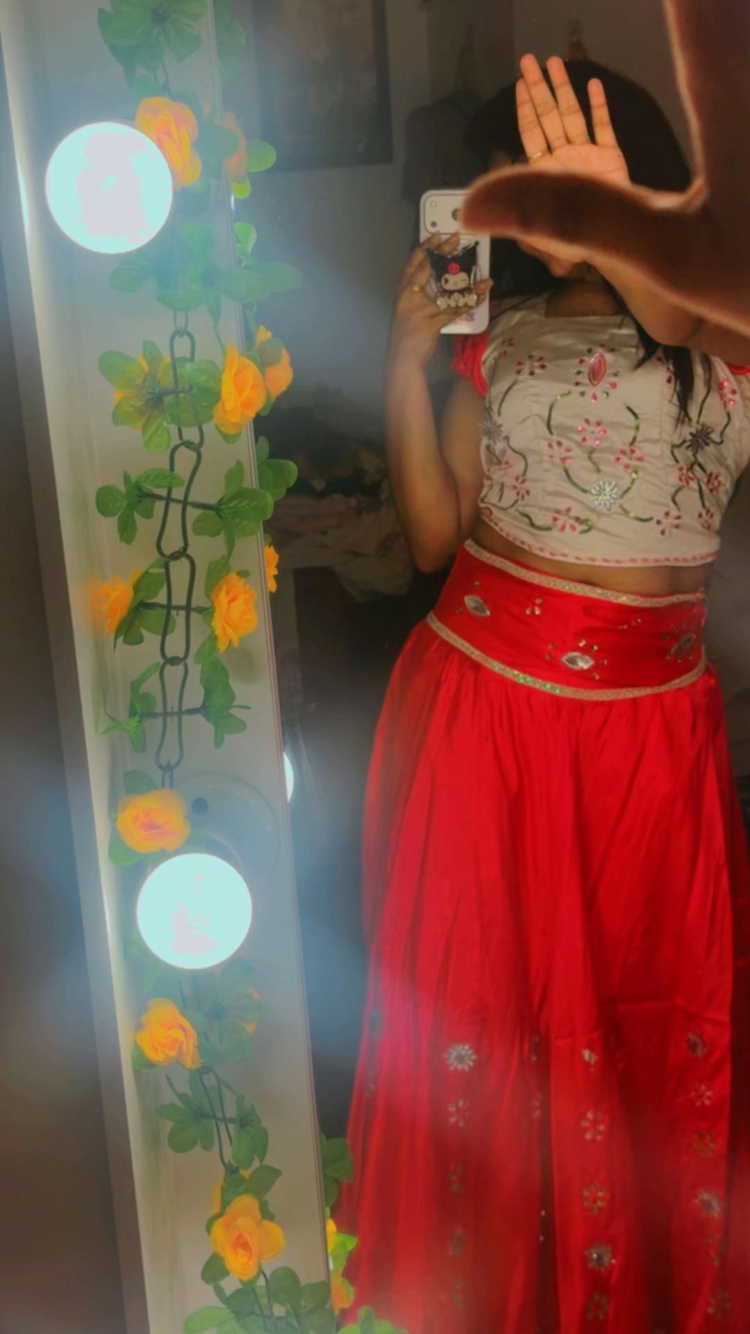 @💫Mandakini 🌸හංසි✨️