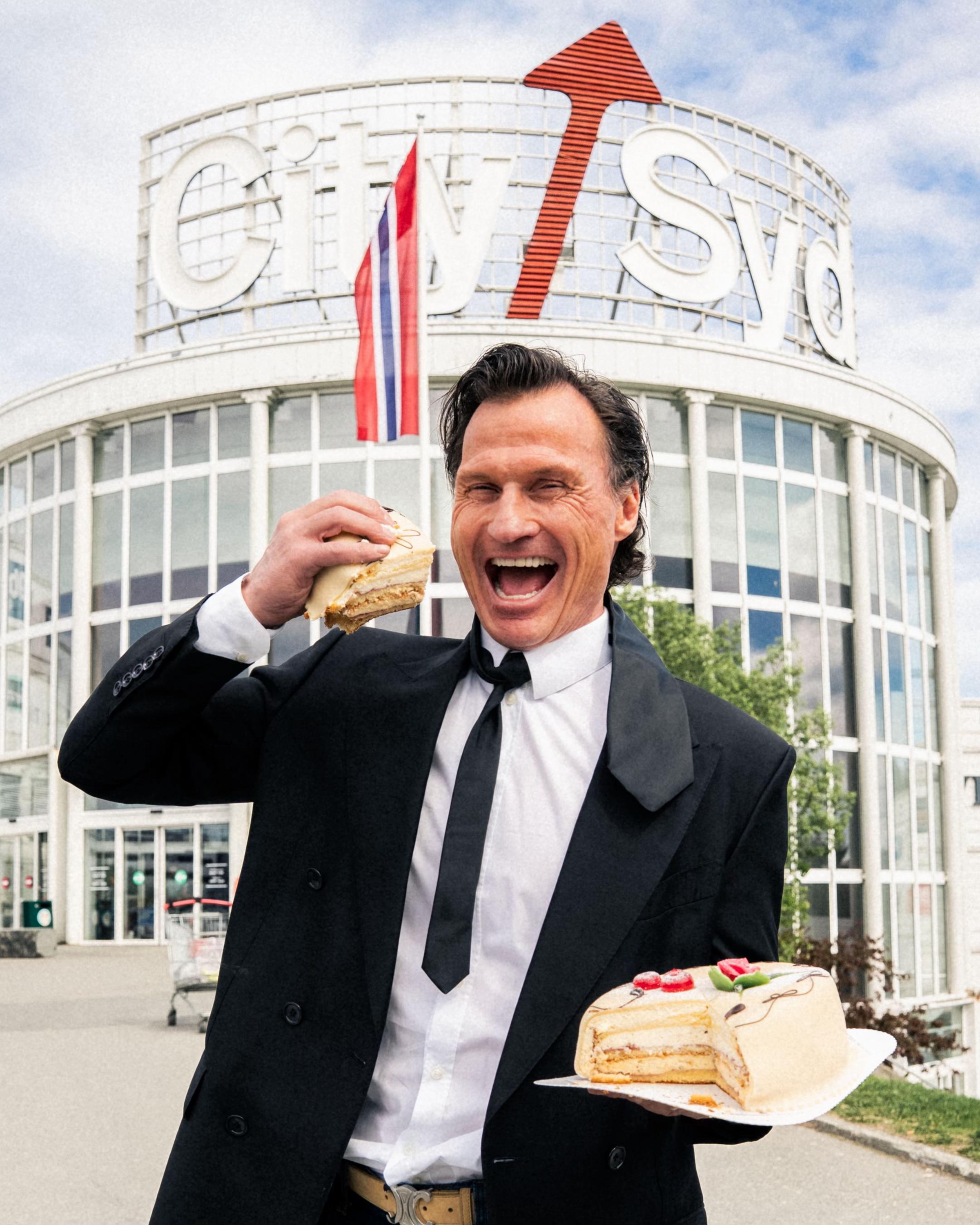 @Petter A. Stordalen