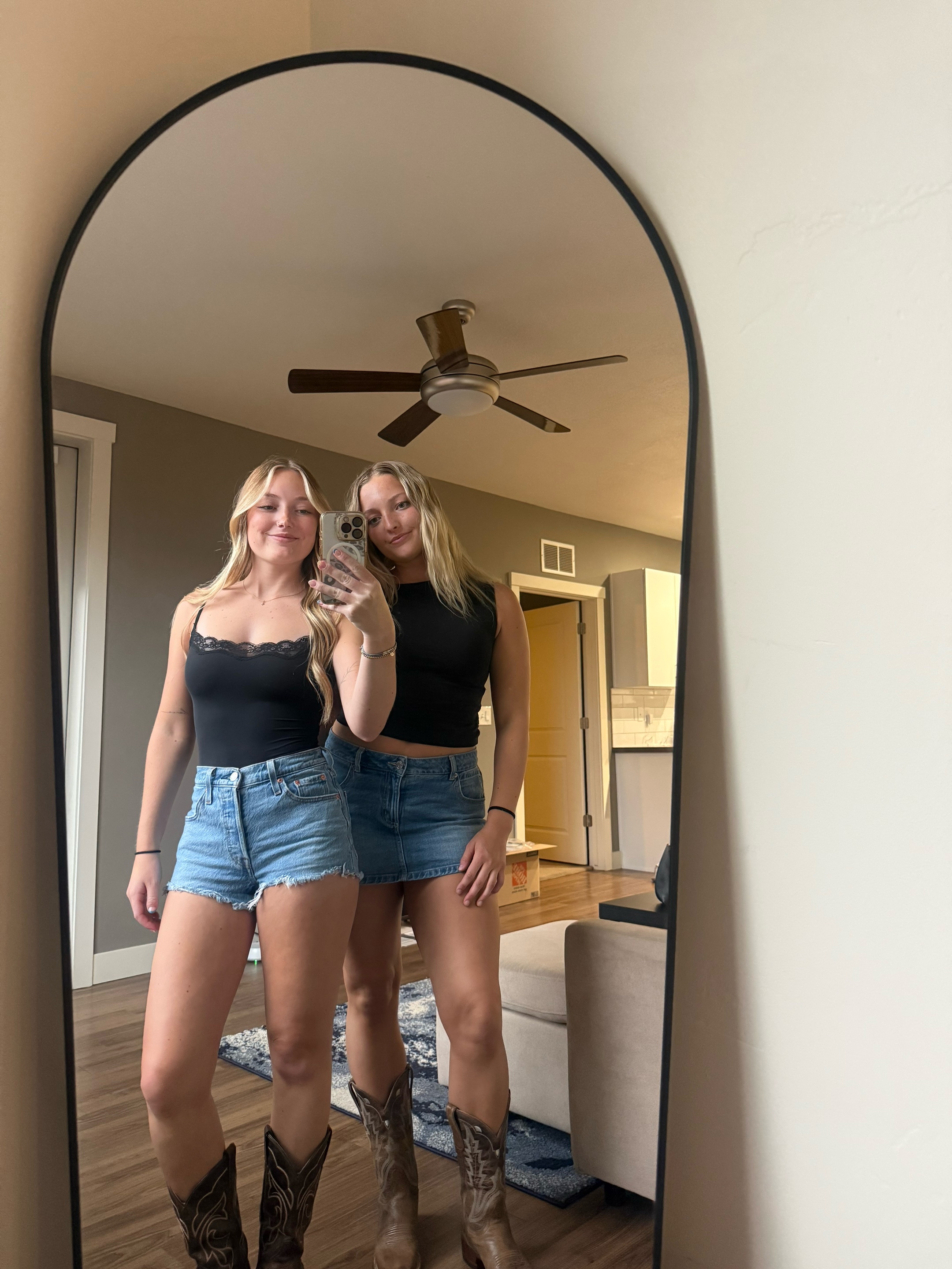 @linds🦈🦎🦕