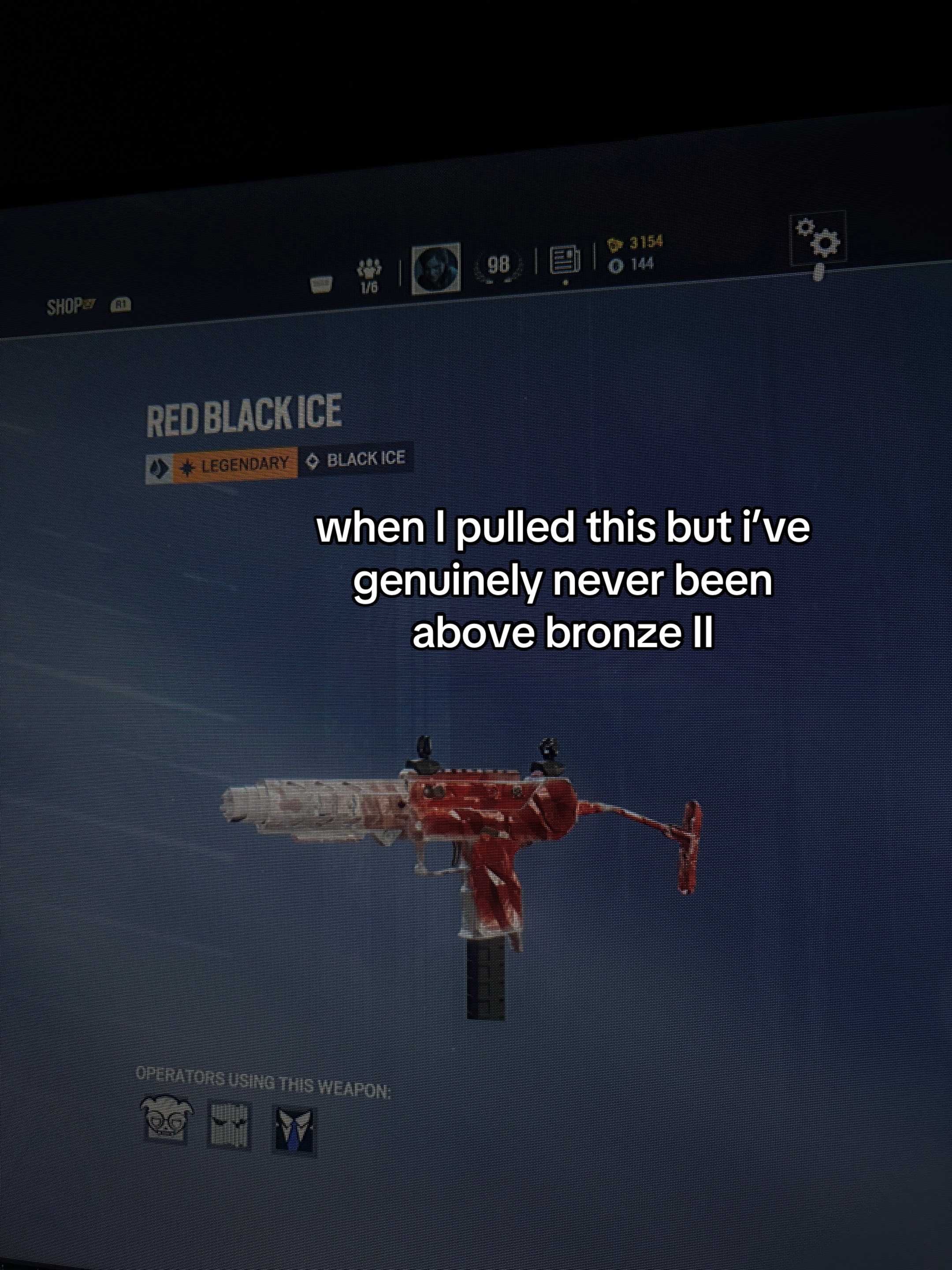 @whoneedthatt