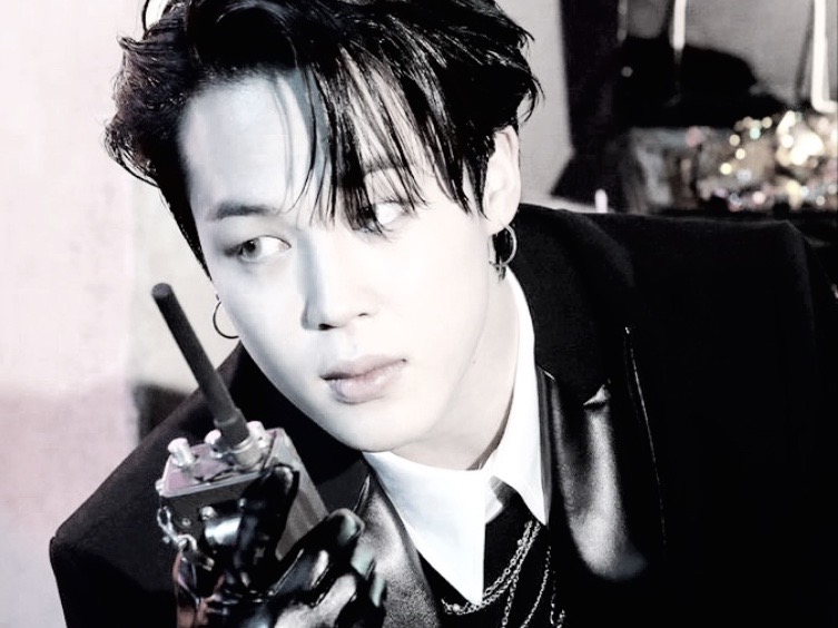 @.✦ ݁˖