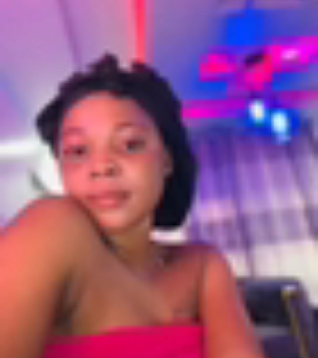 @onlyfreshgirls