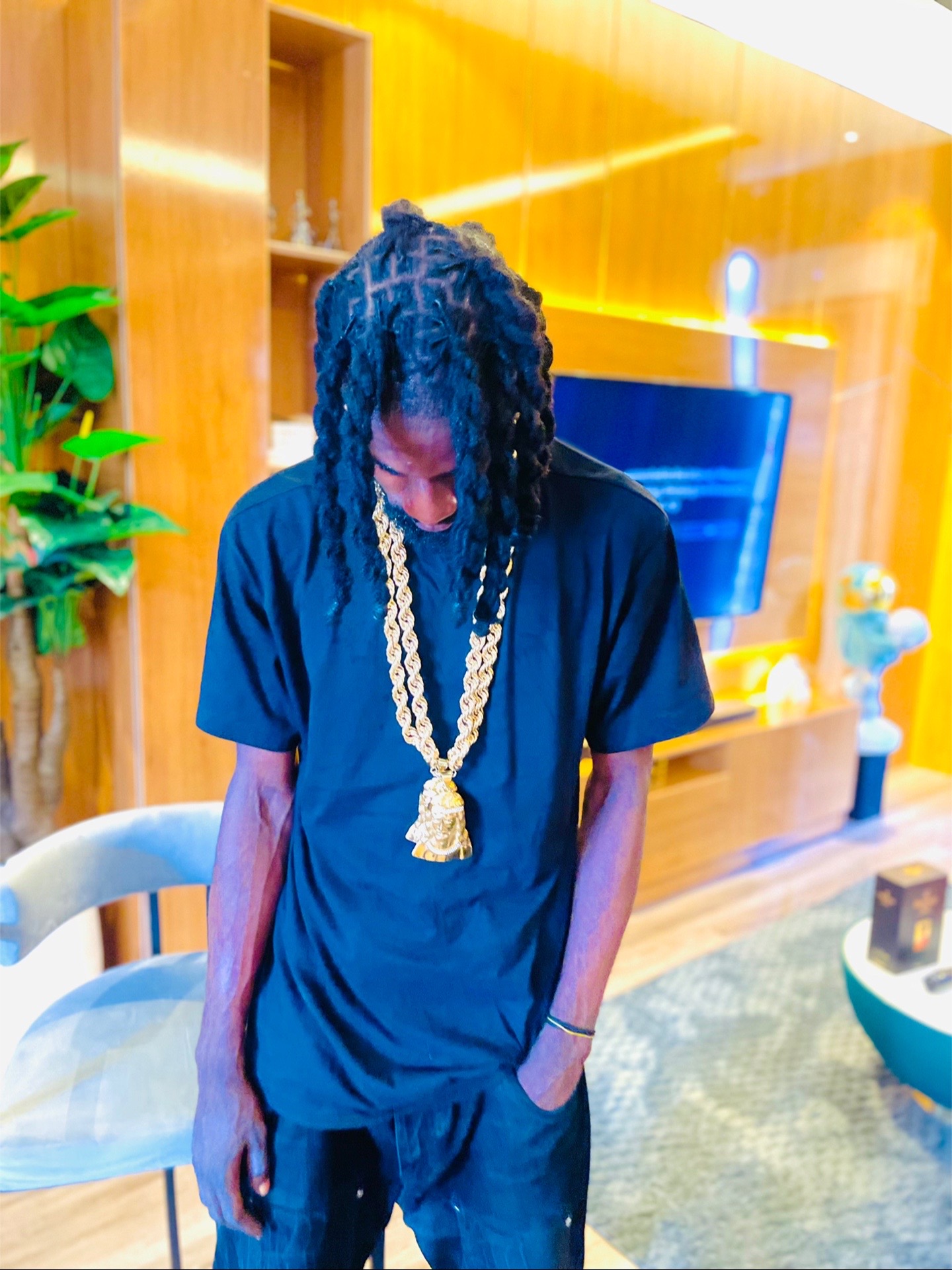 @LEKKI BILLIONAIRE 001