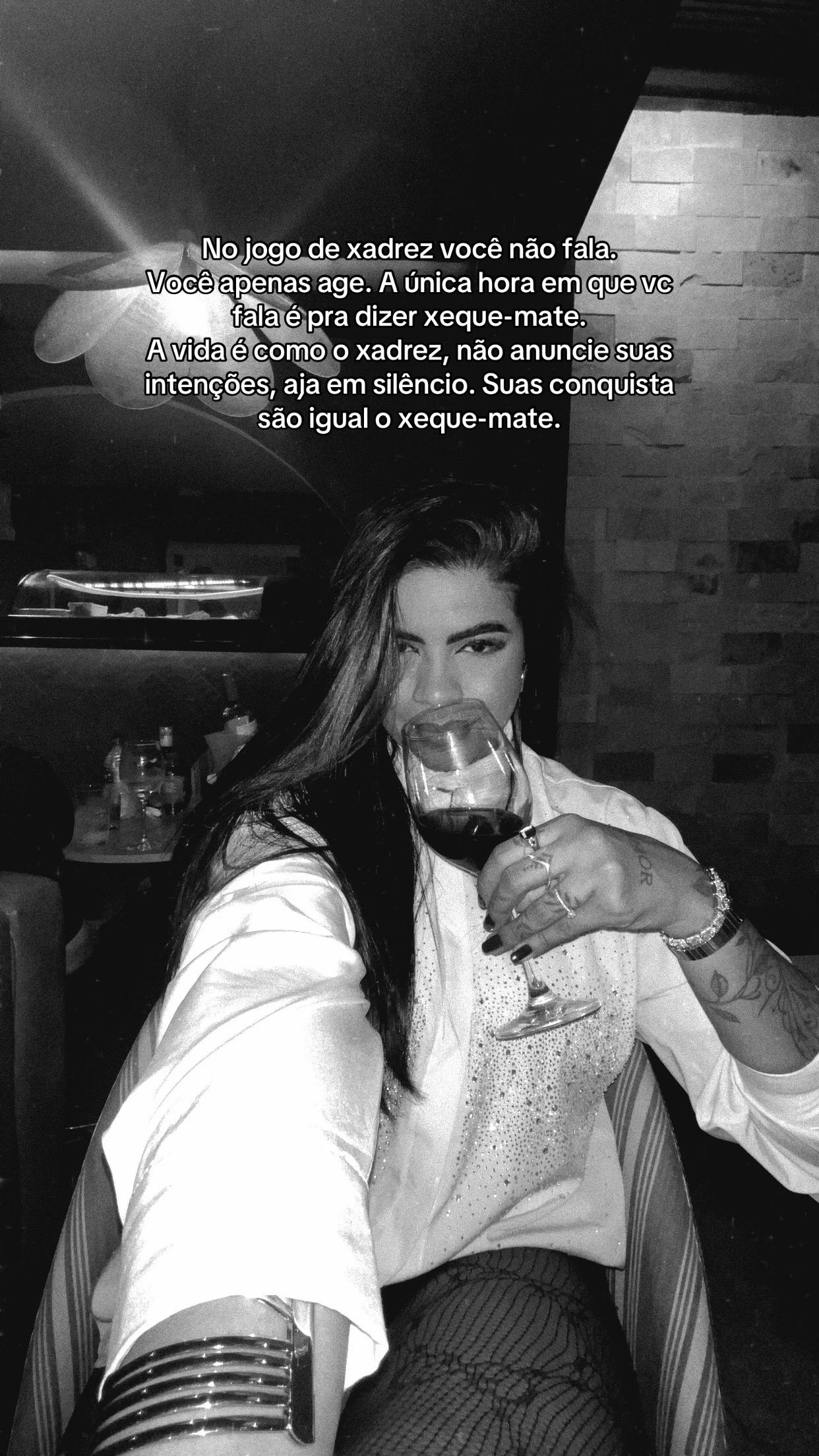 @Lara Cristiny