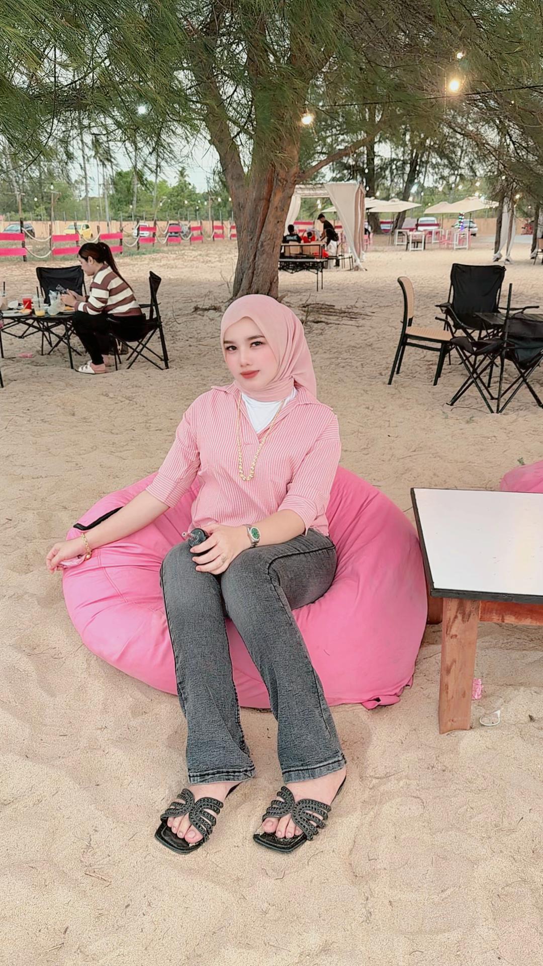 @Yana Celeh