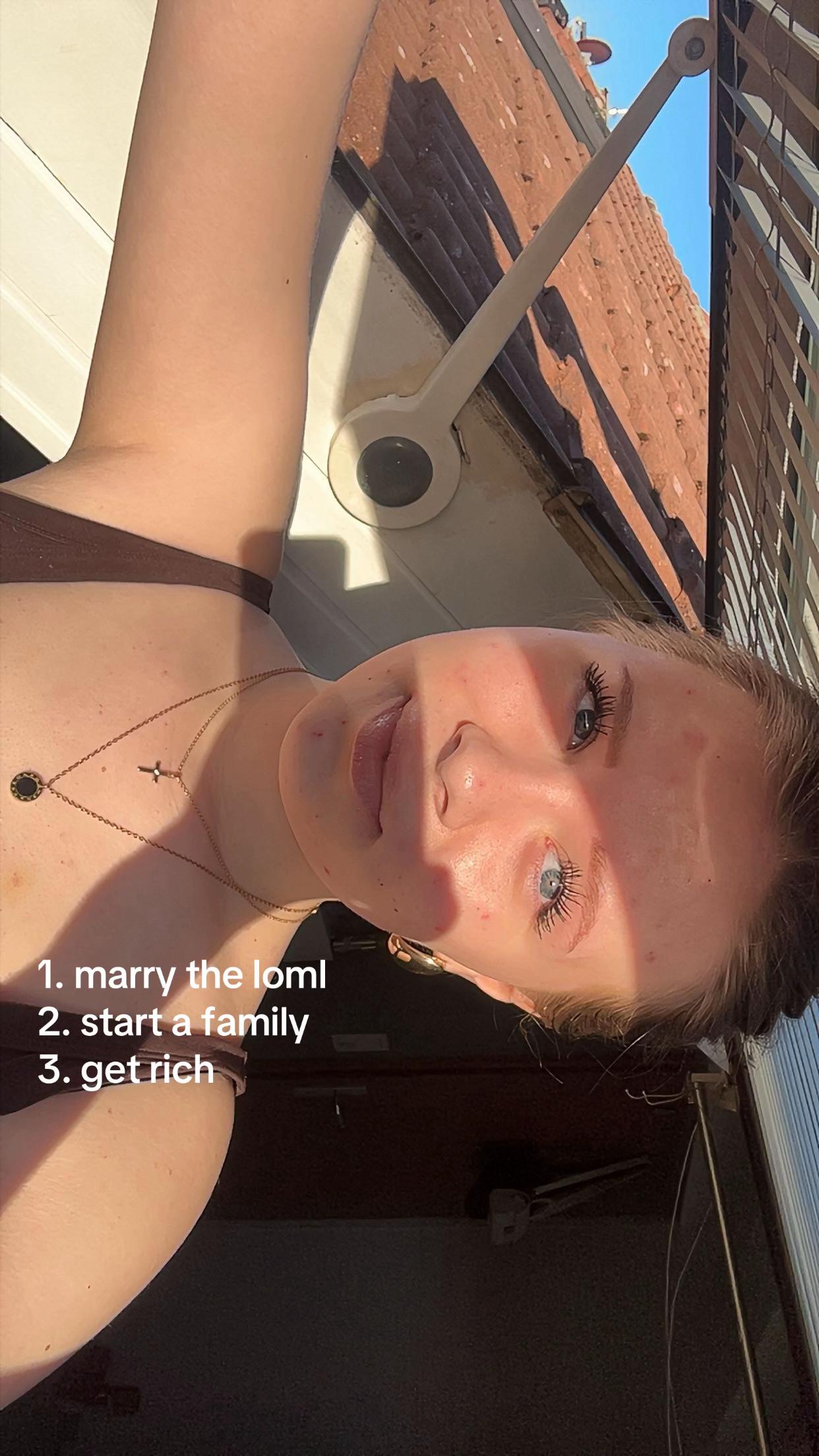 @🧚&zwj;♀️