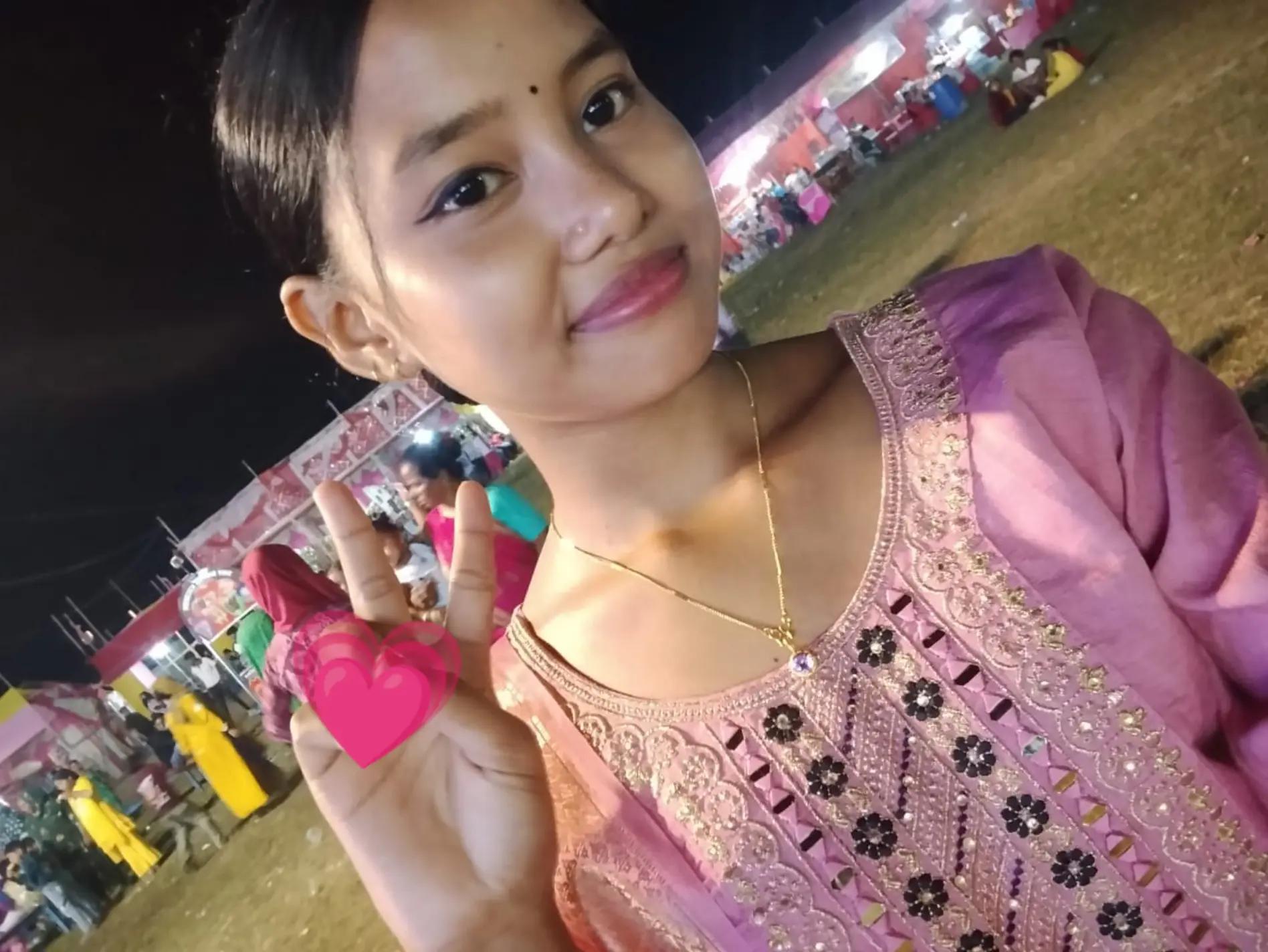 @नेहा चौधरी🧿✨