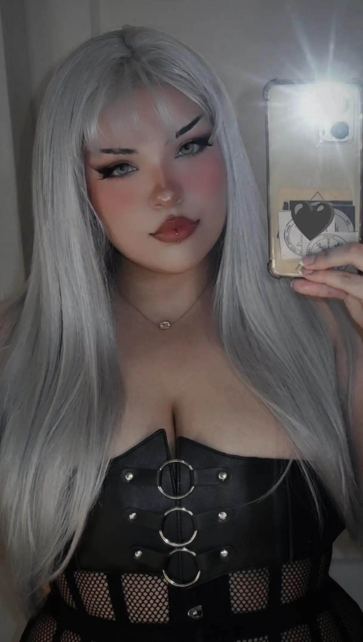 @Veronica