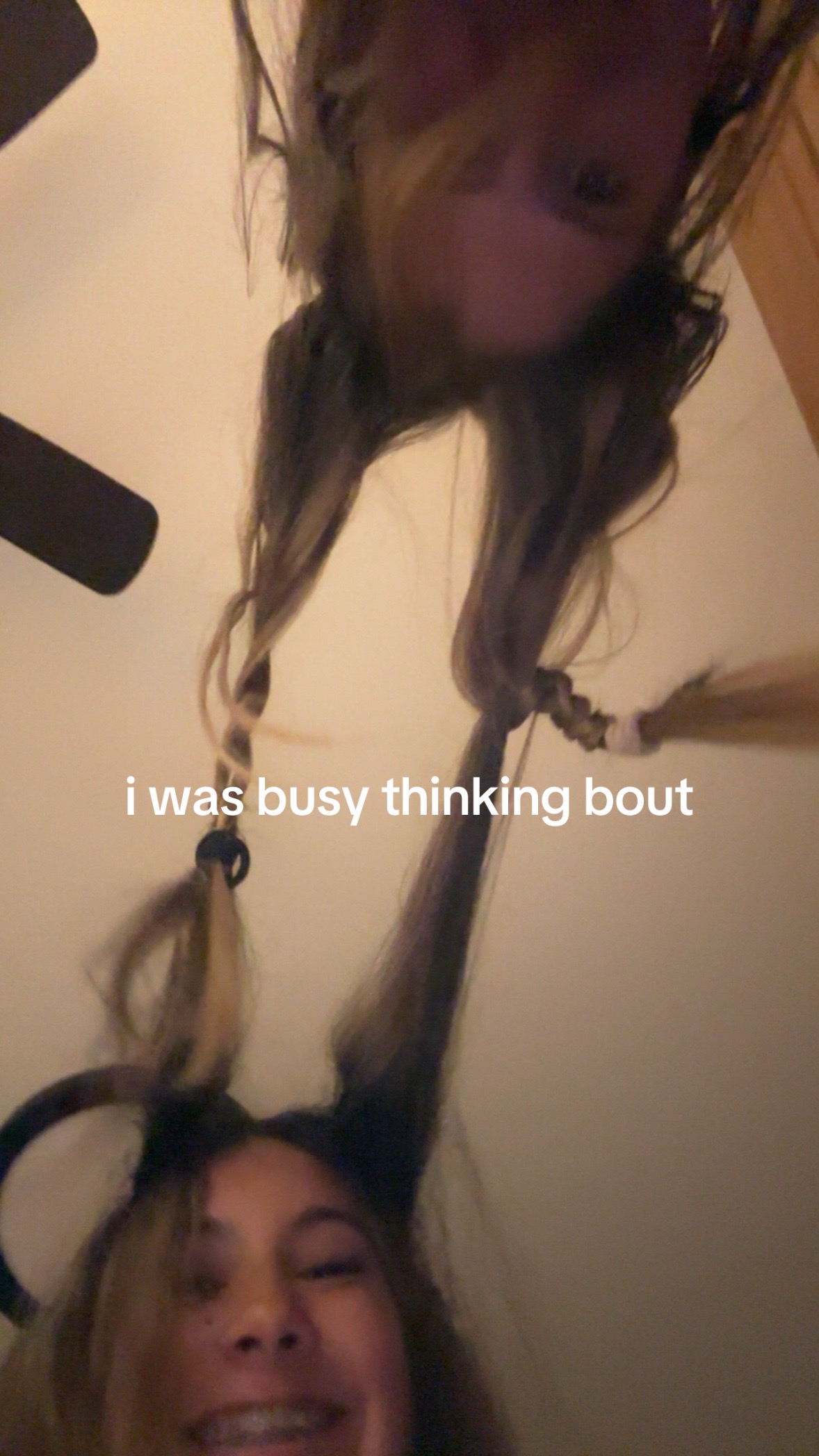@whitetoesandwgitehoes
