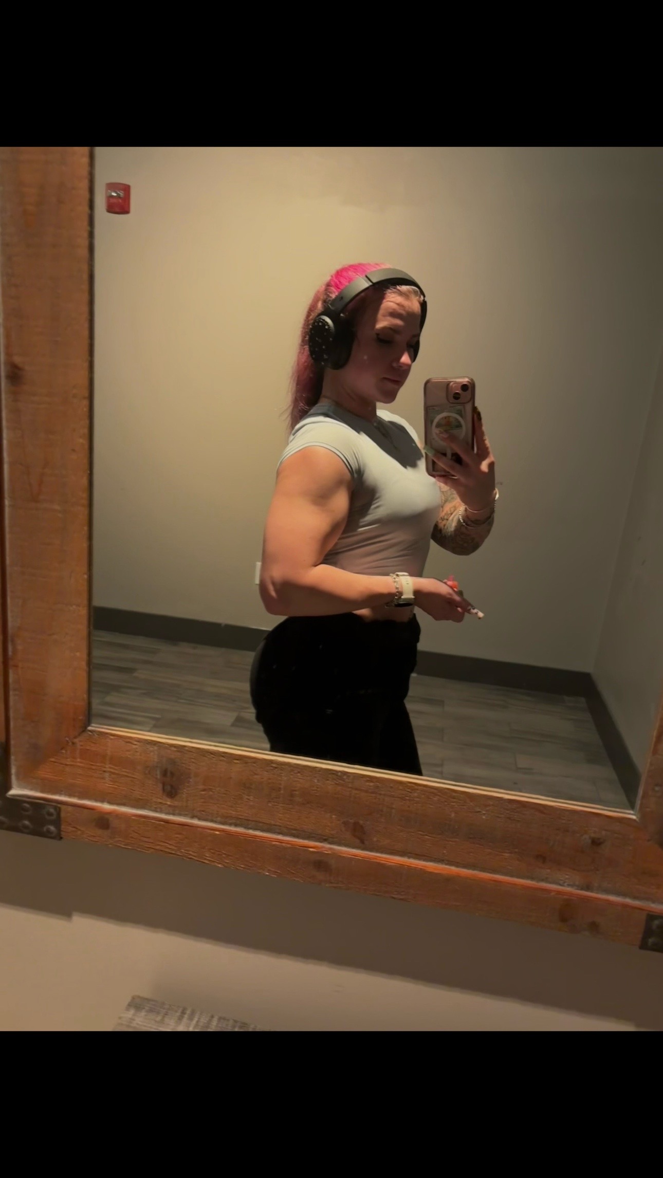 @Niki💋