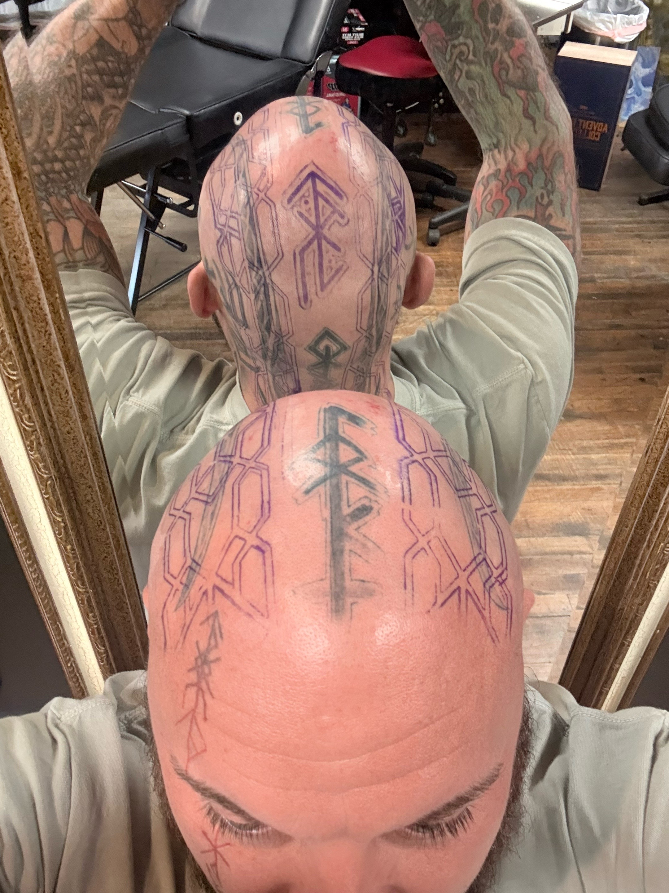 @az.loki