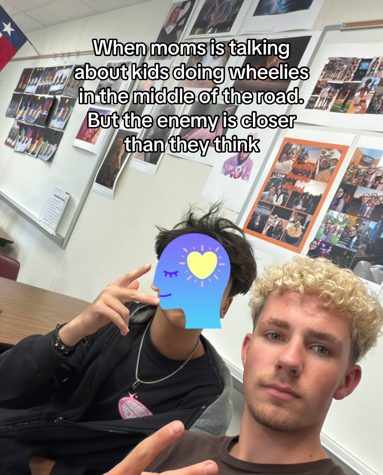 @XXX_GAV1N