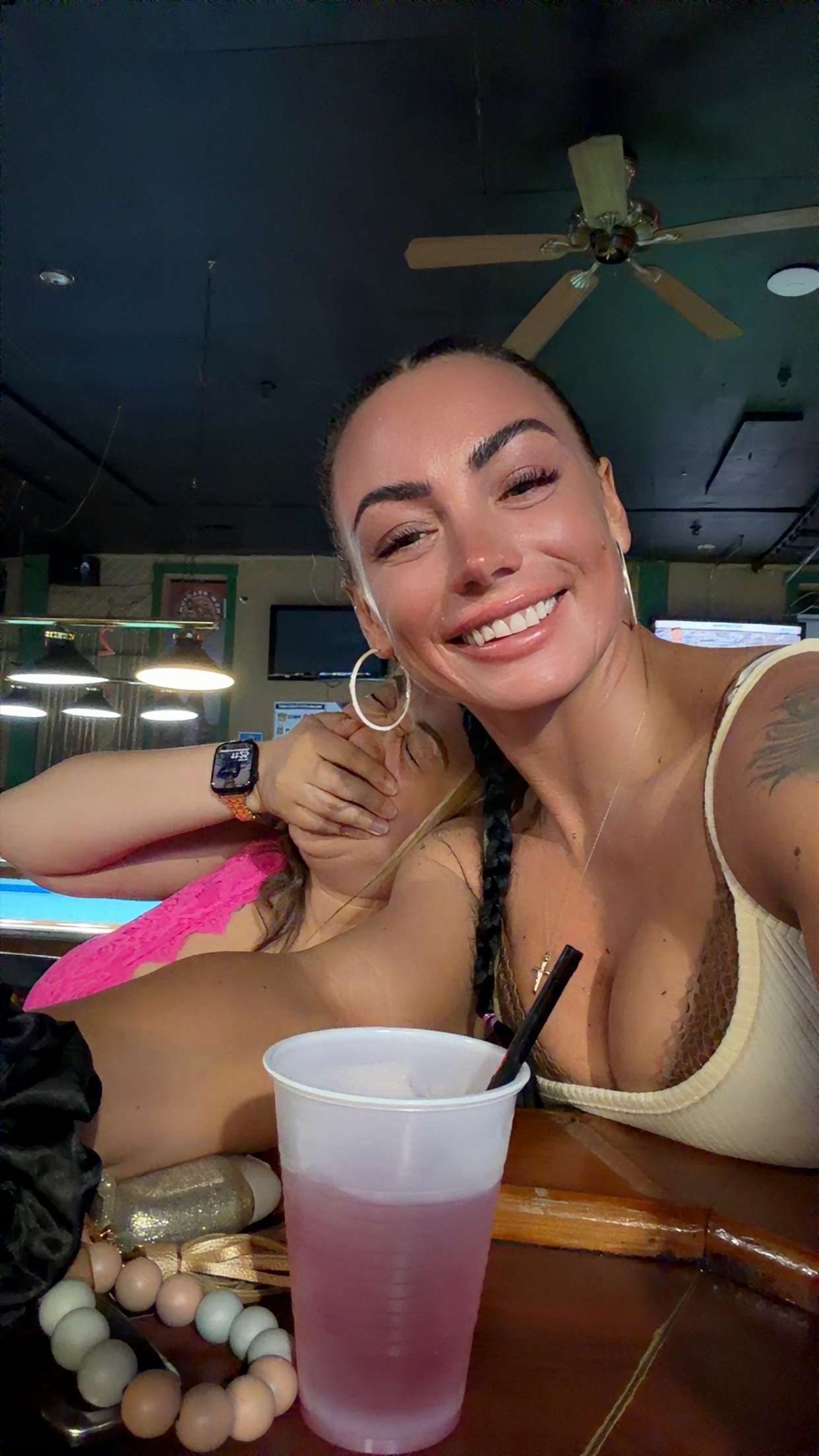 @missmegannn_xo