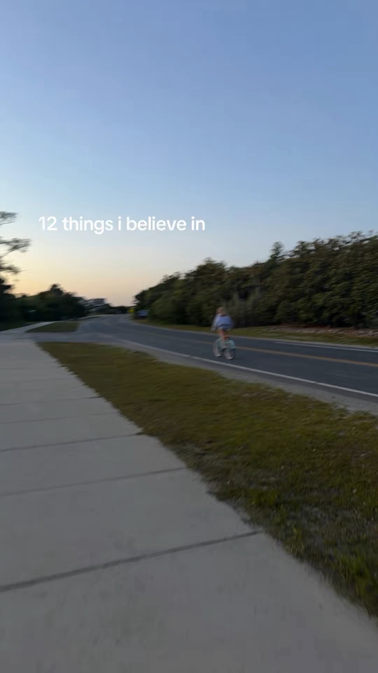 @🫘