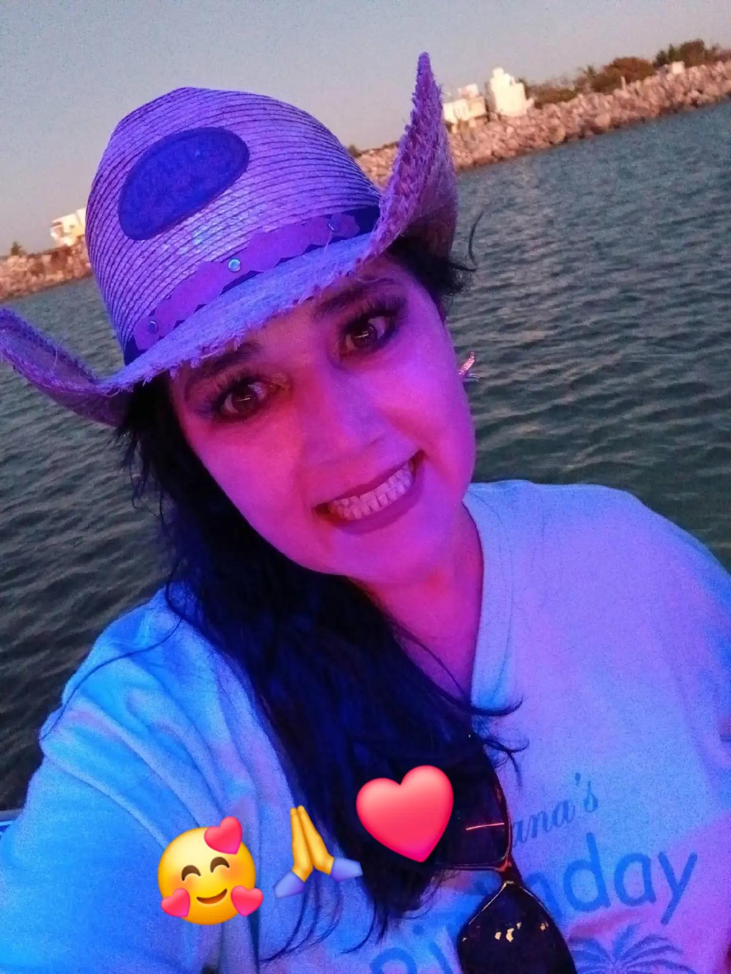 @Sandra M.