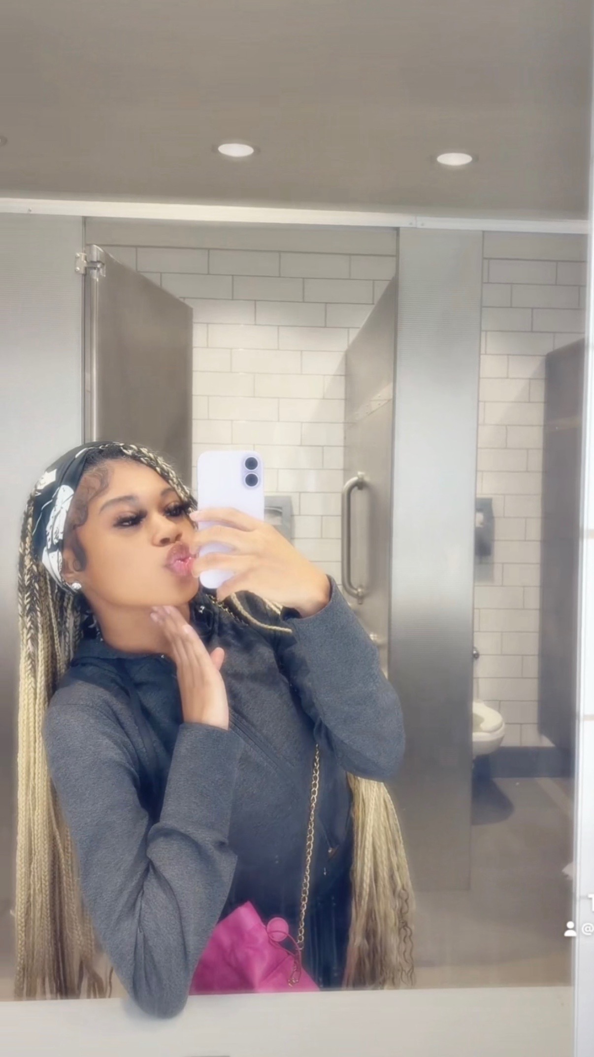 @xojaa._
