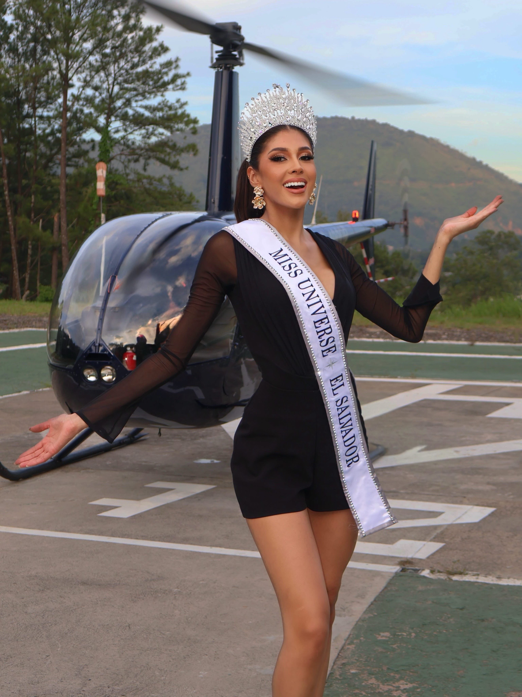 @Reinas salvadore&ntilde;as 🇸🇻👸