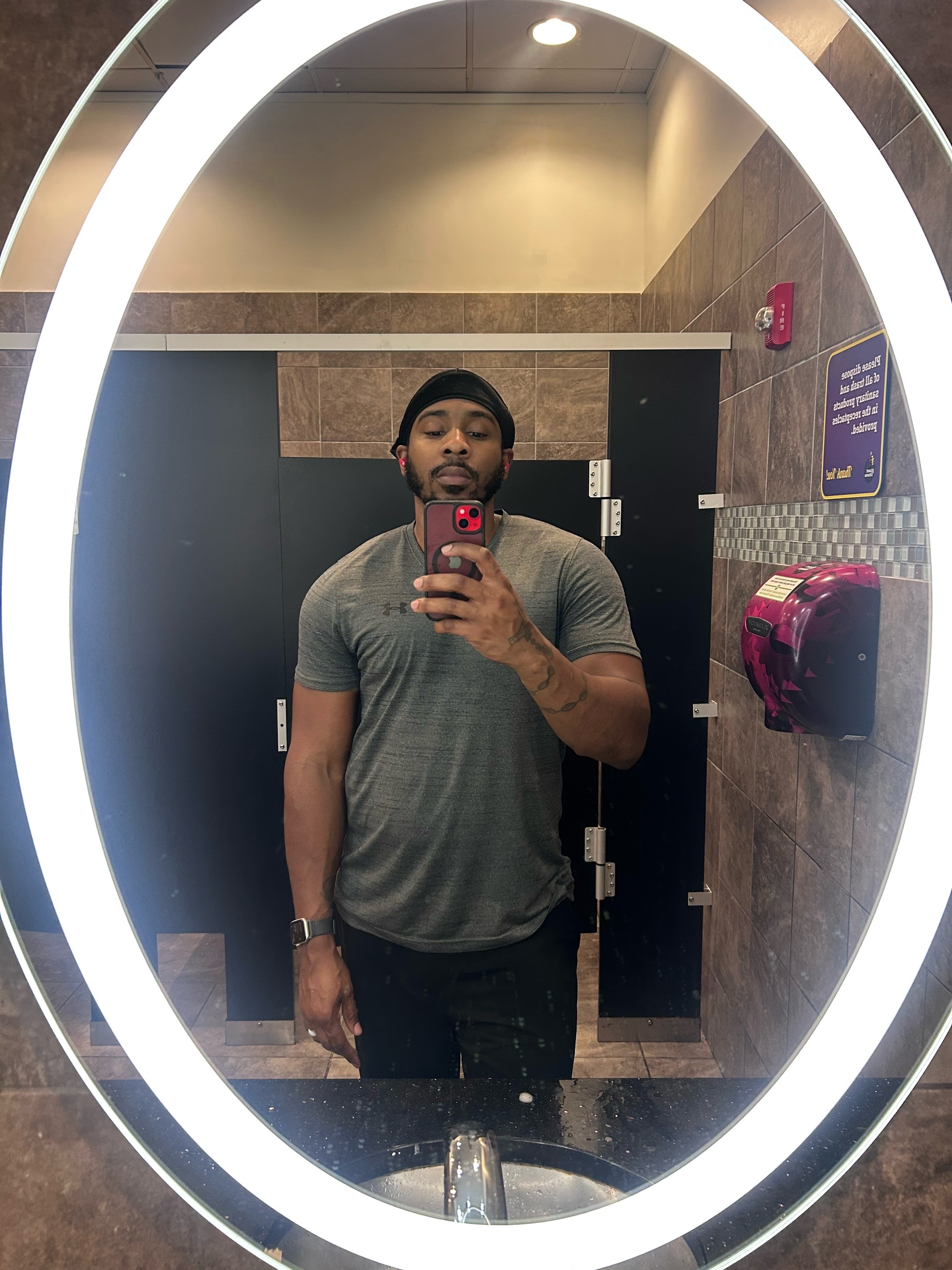 @Randyvfitness