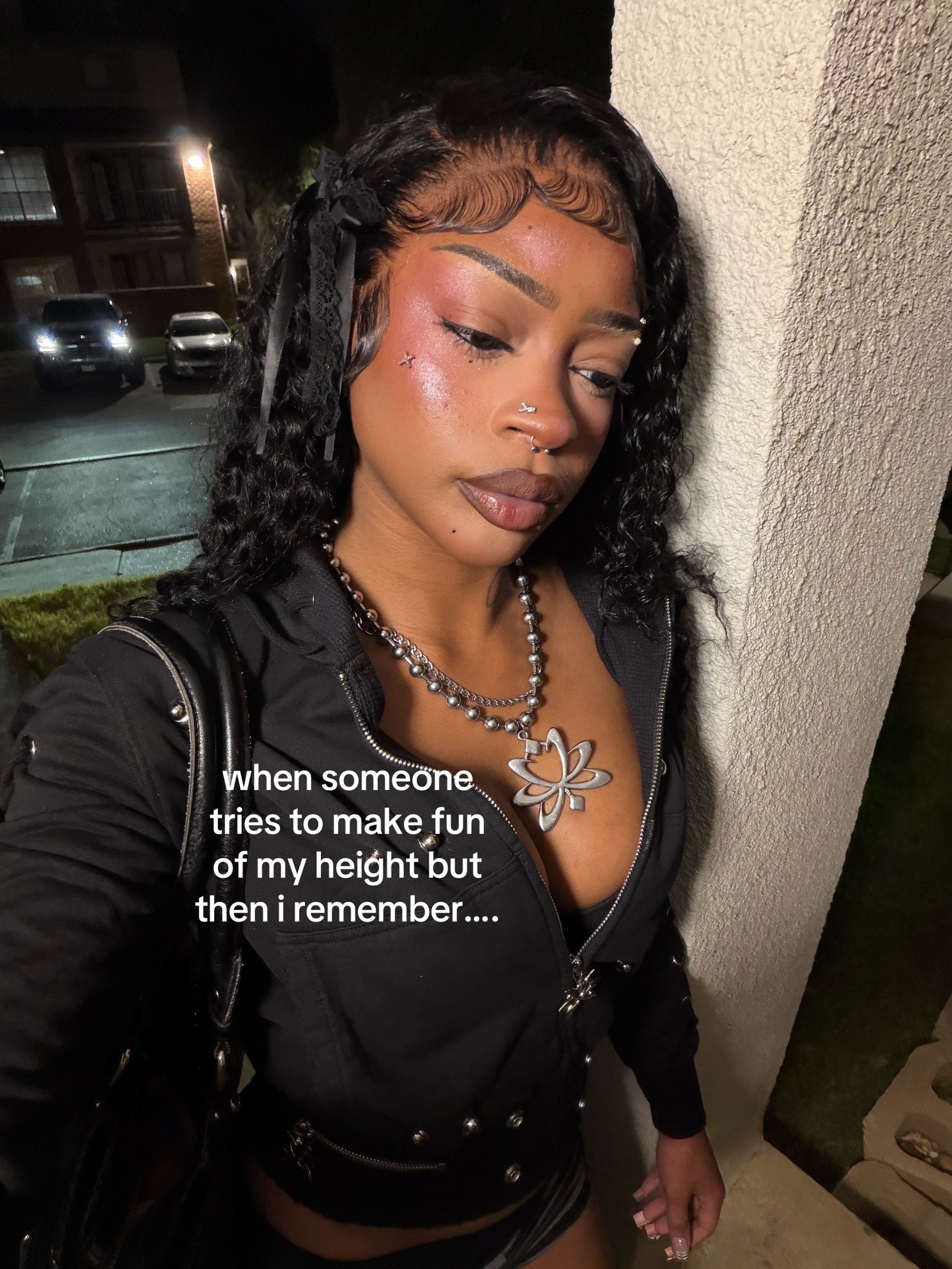 @himynamesunsirae