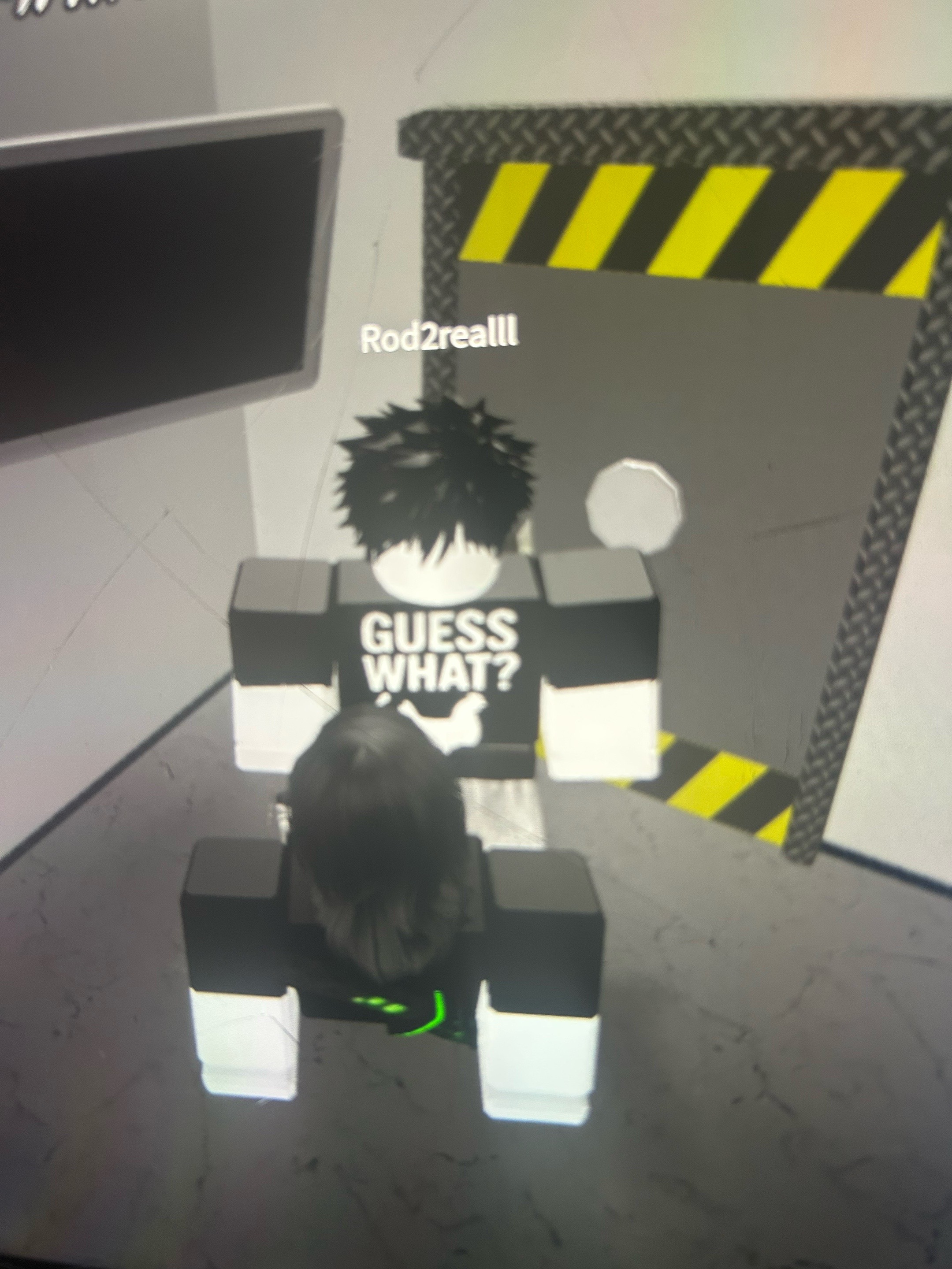 @👻