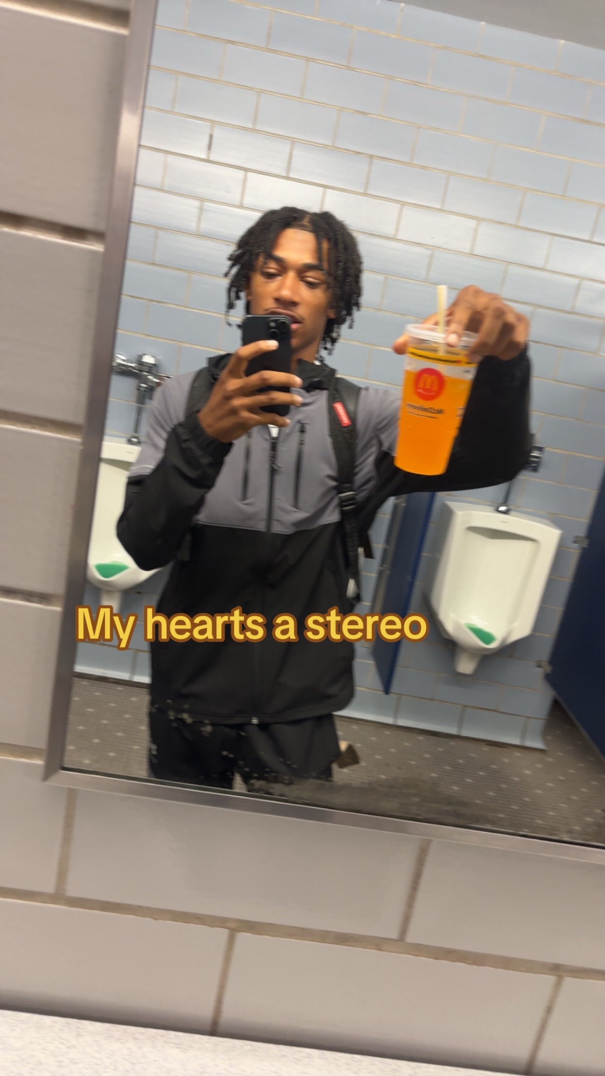 @⚰️