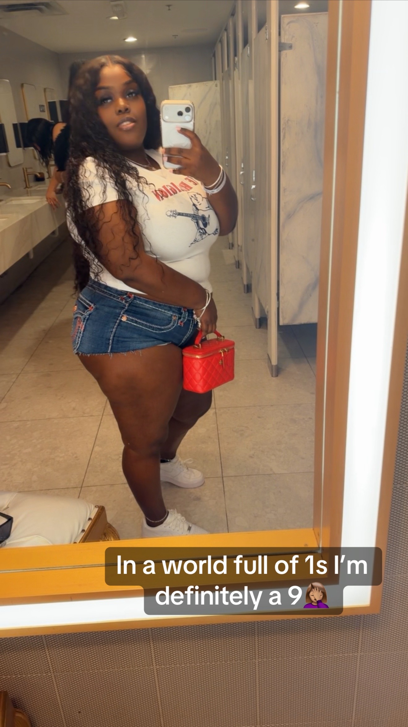 @lifewitthshayy