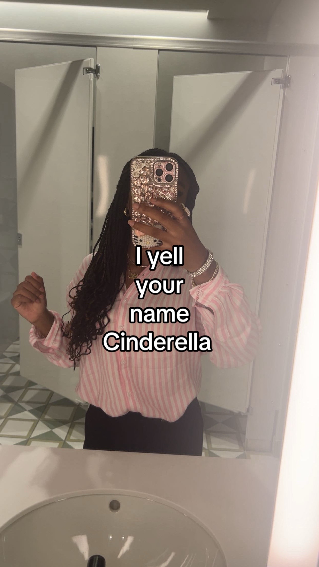 @𝒞𝑒𝓈𝒾𝓁𝓎 👸🏽🎀