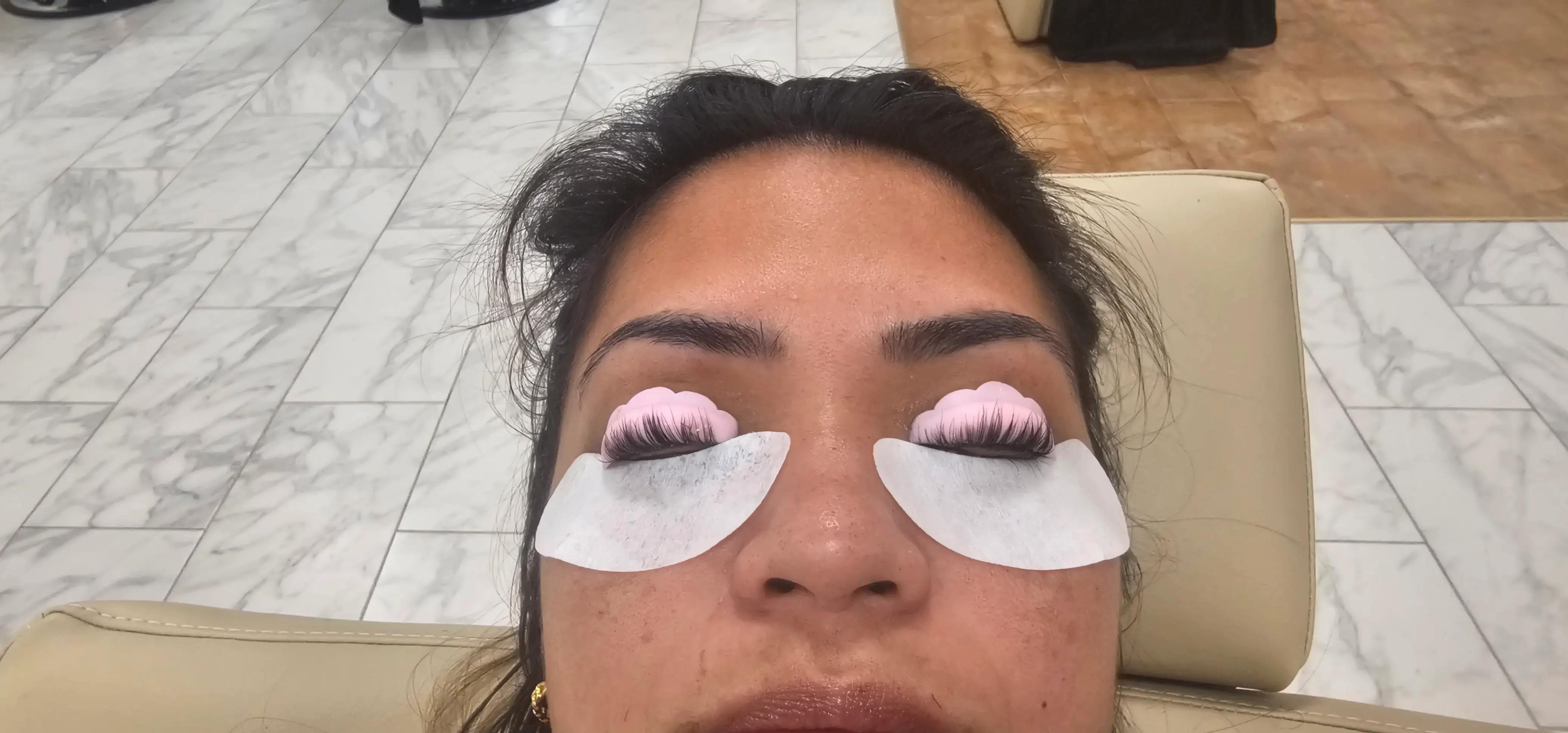 @Meerabeautysalon