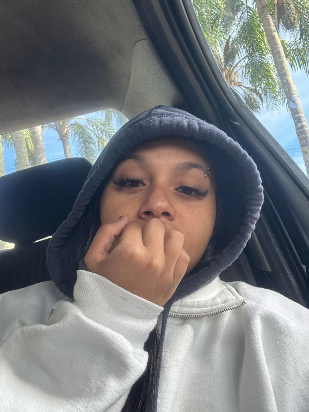 @Analuhh
