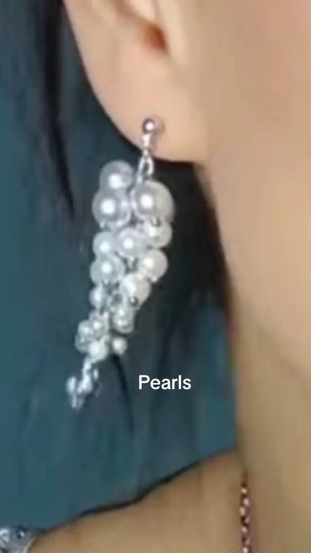 @Evelyn's Collections