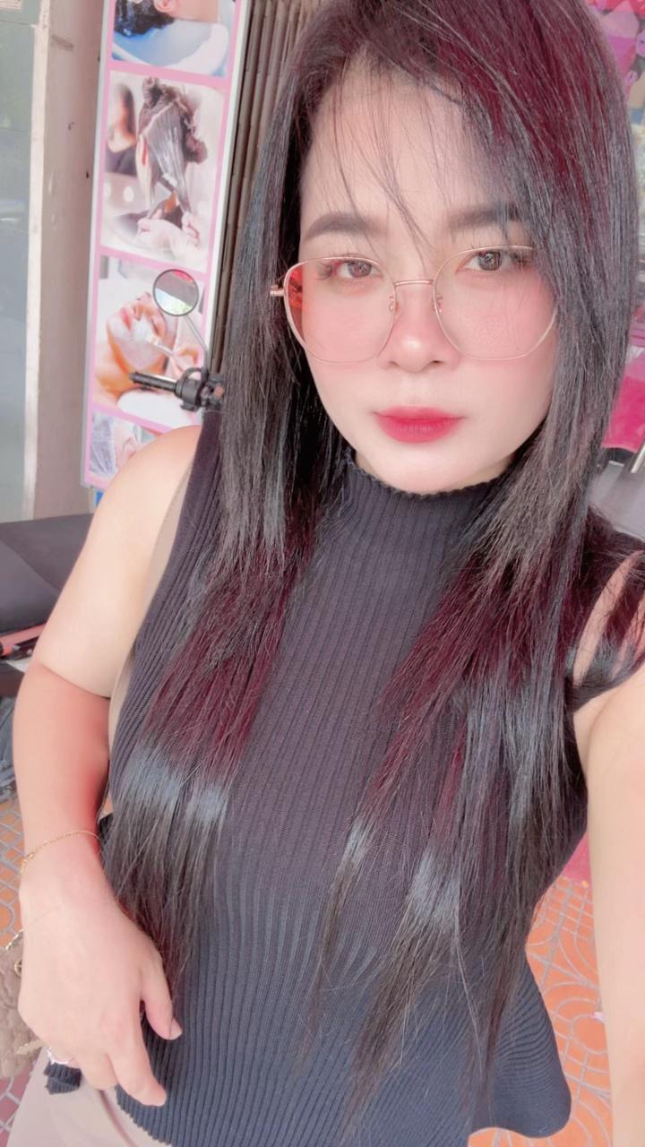 @ម៉ាក់ សាន់មុី❤️😘