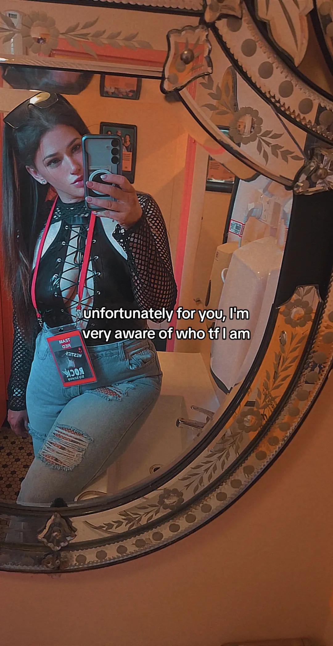 @Ⓢ Ⓗ Ⓐ Ⓝ Ⓨ