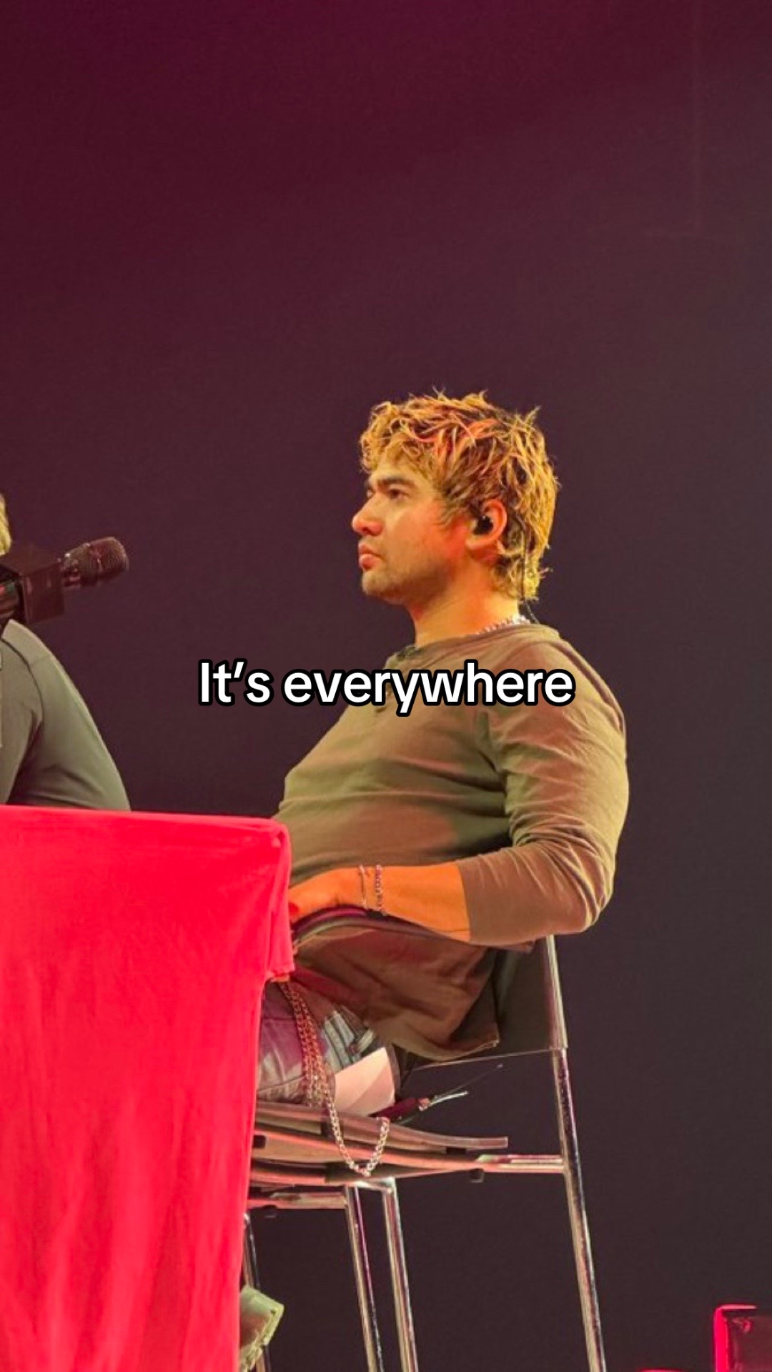 @bailey |-/