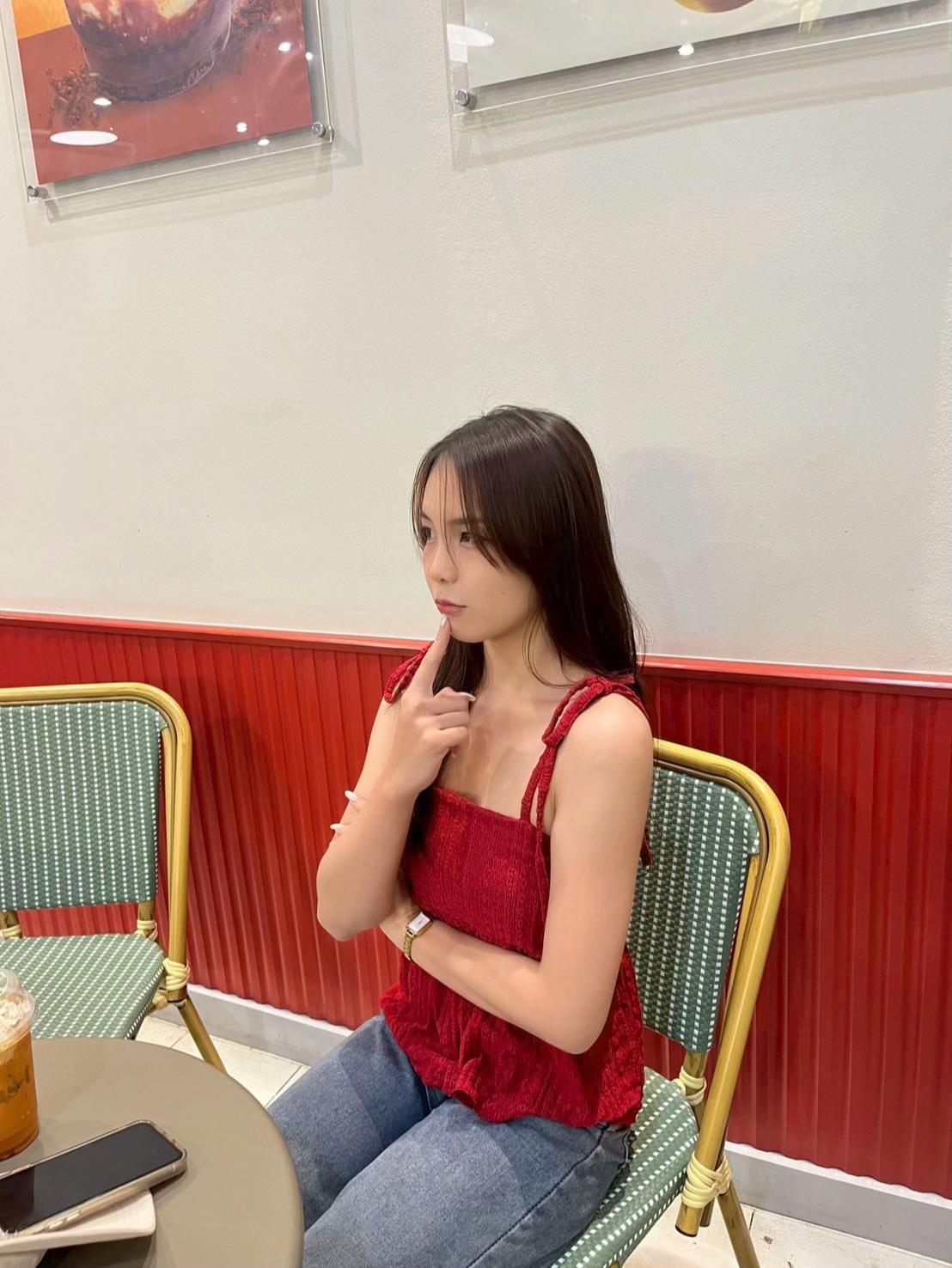 @มอแมวดำา