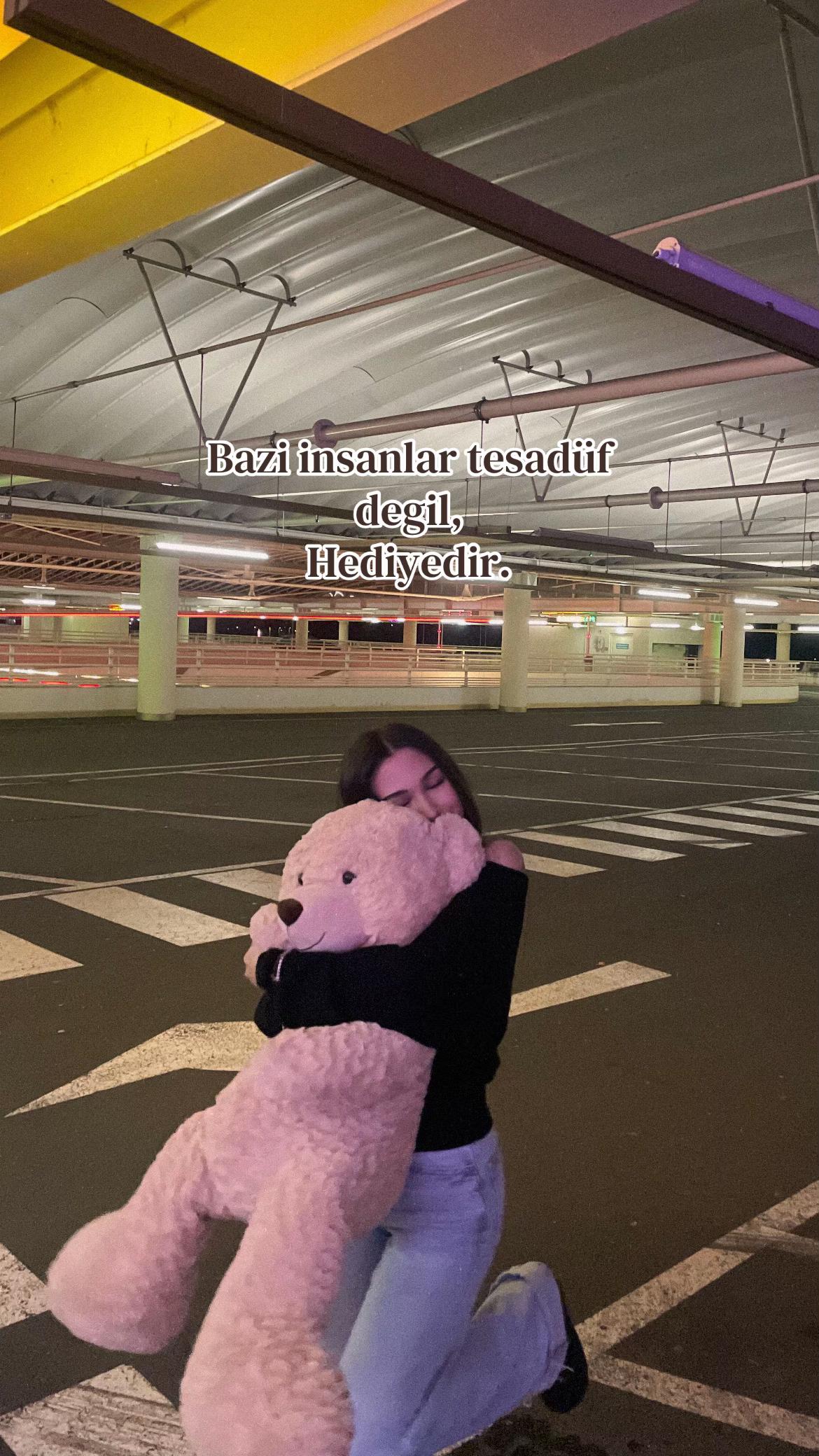 @𝐄𝐲𝐥&uuml;𝐥