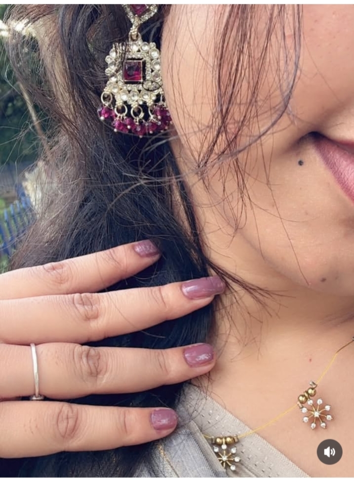 @💐🖤Madhu🖤💐