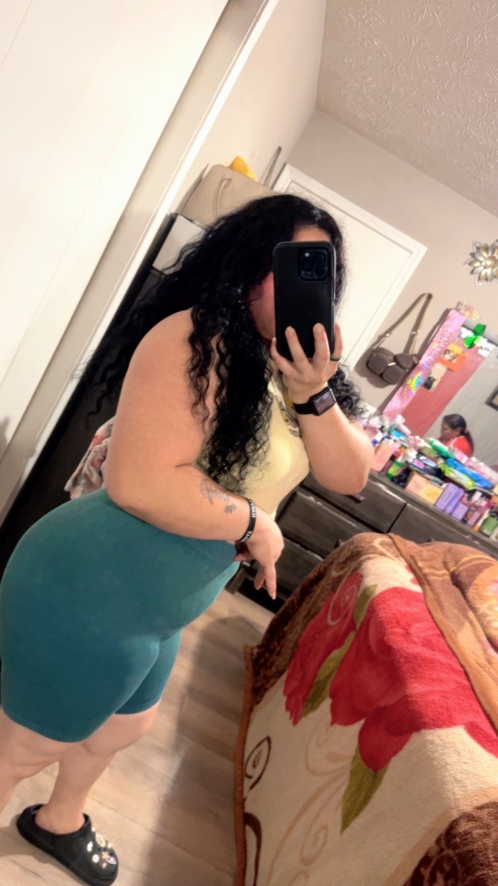 @Ebelithza🇭🇳🦋🌹