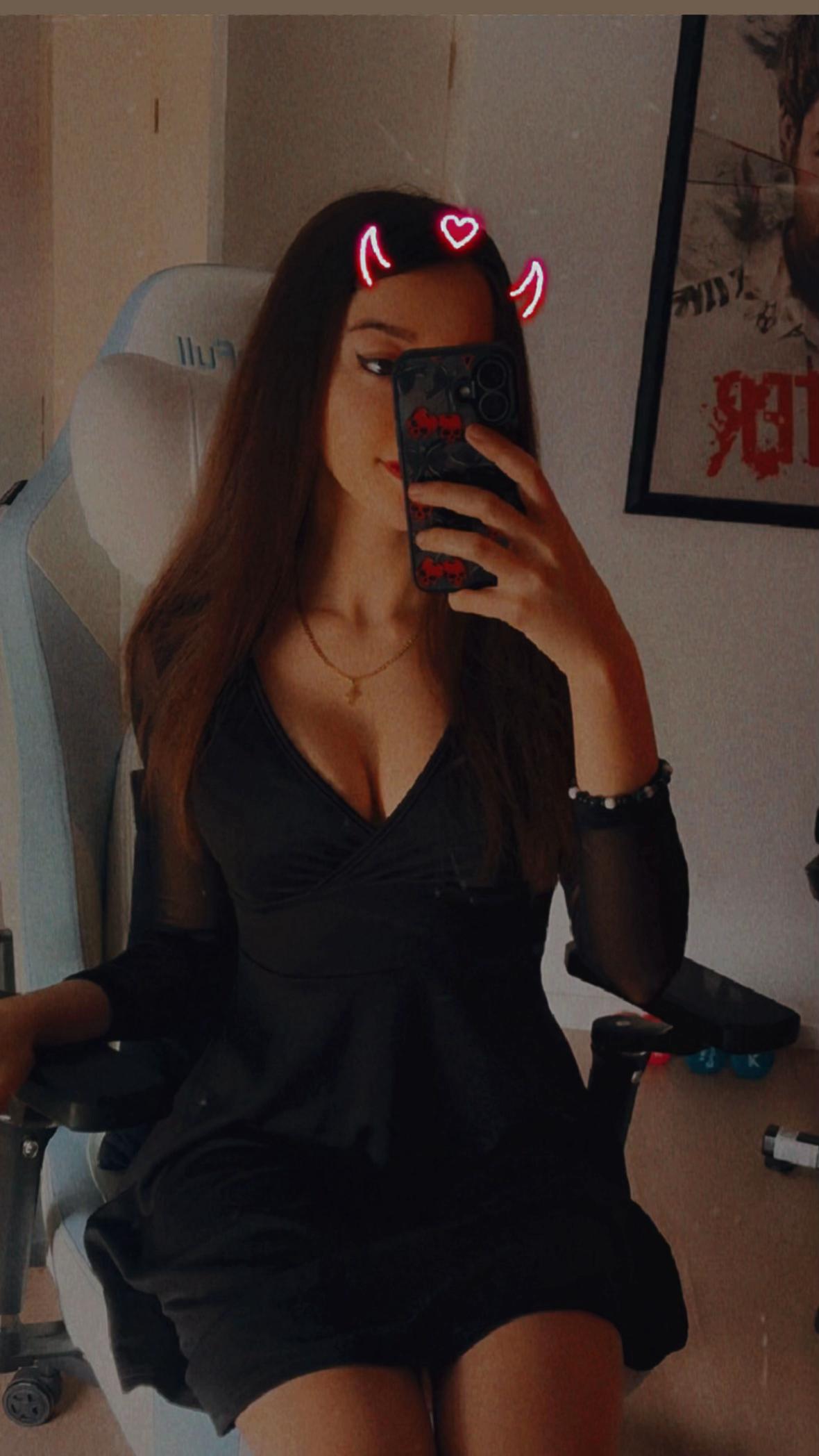 @Assya Grs | Twitch