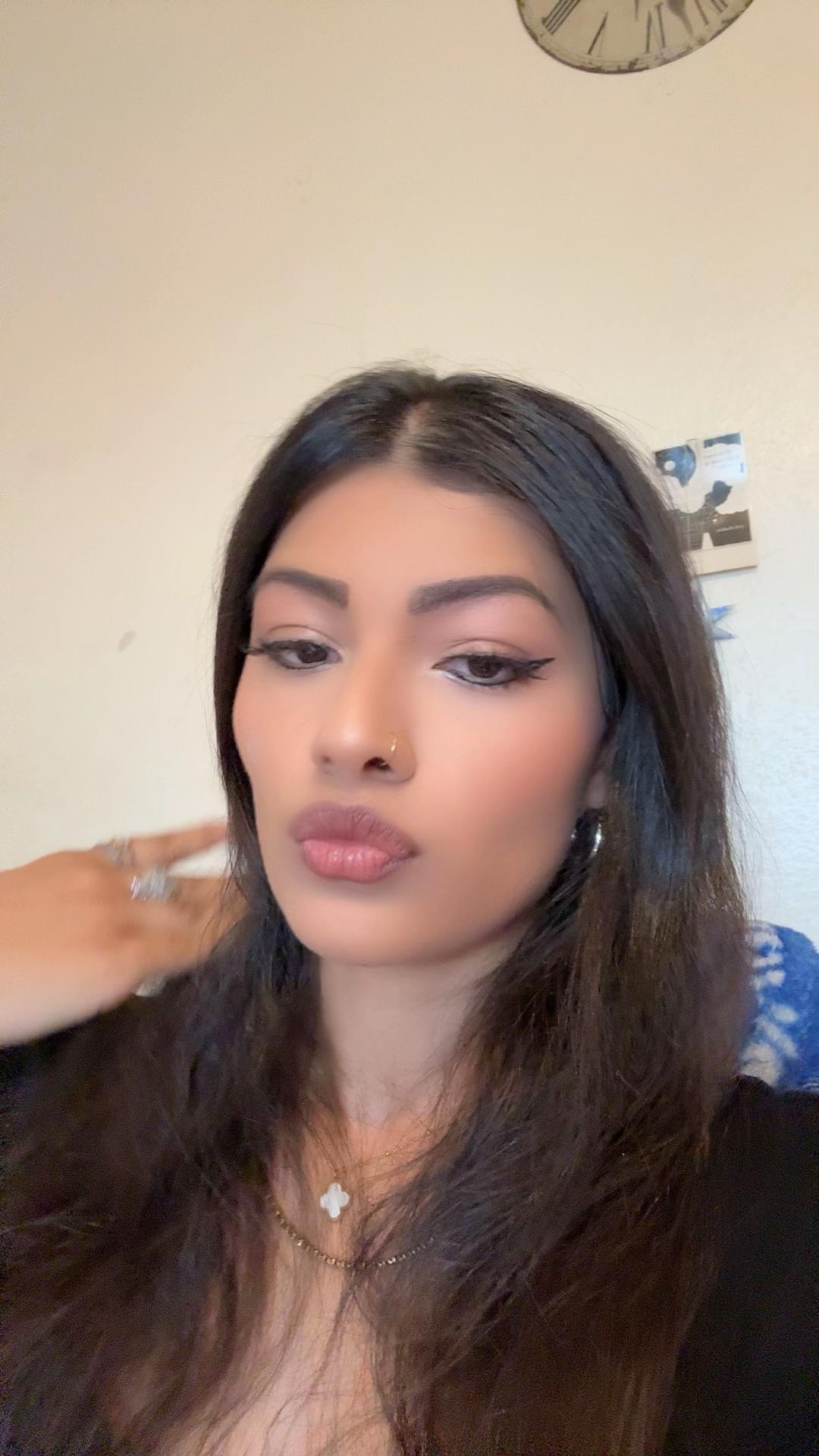 @Ria