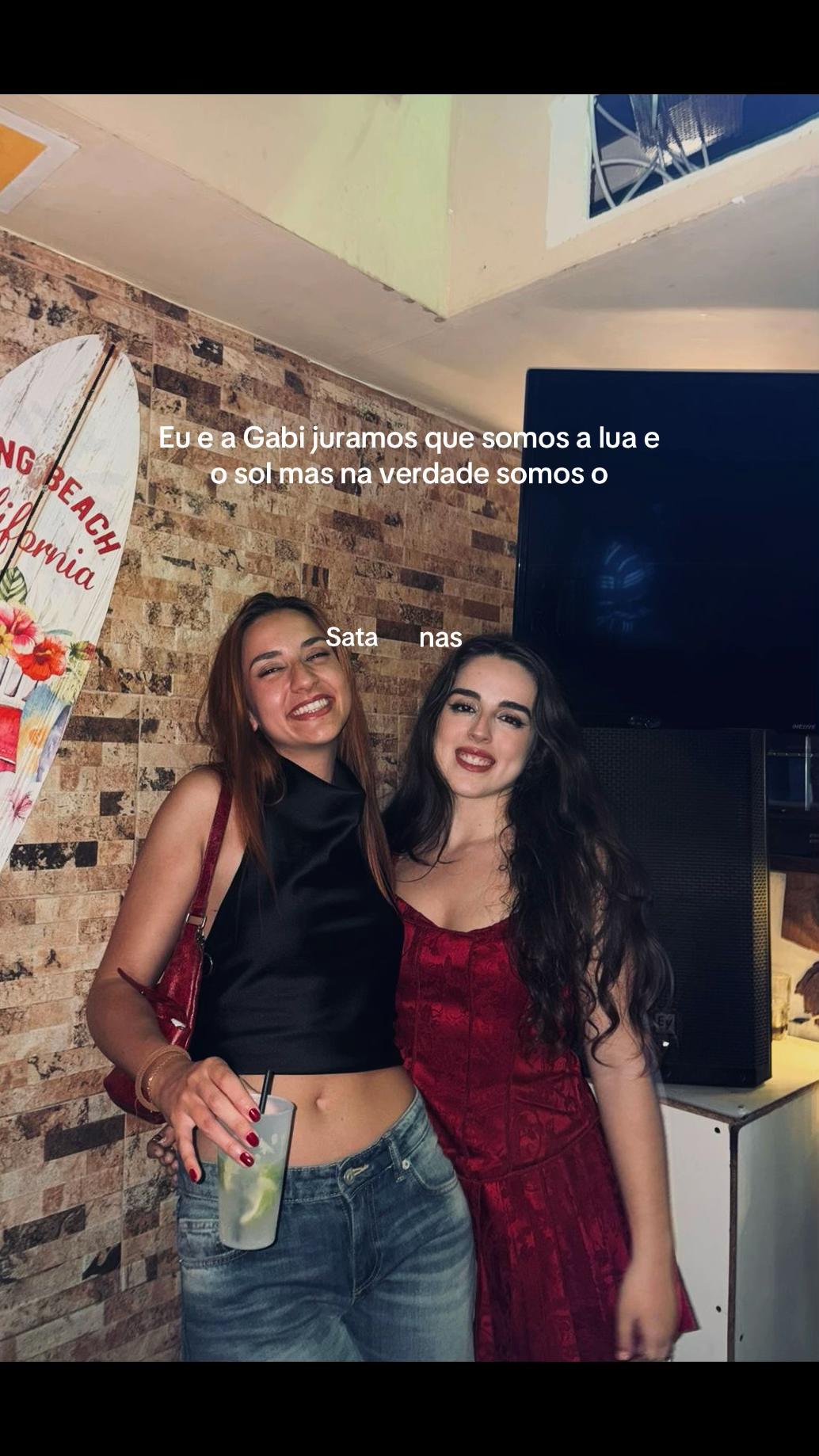 @Ana Canas